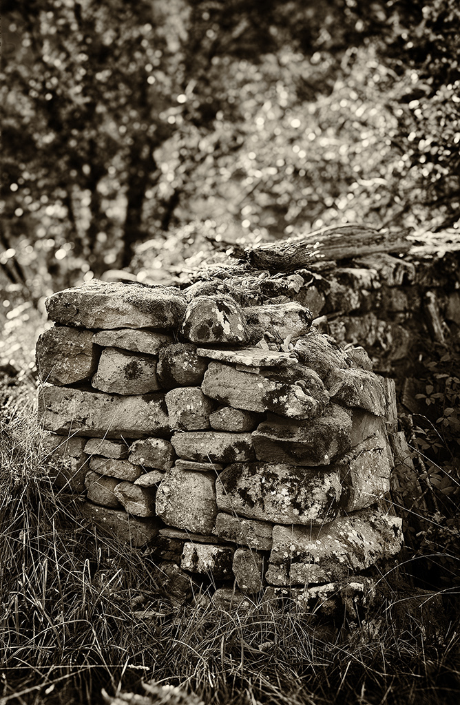 47- mur de pierre