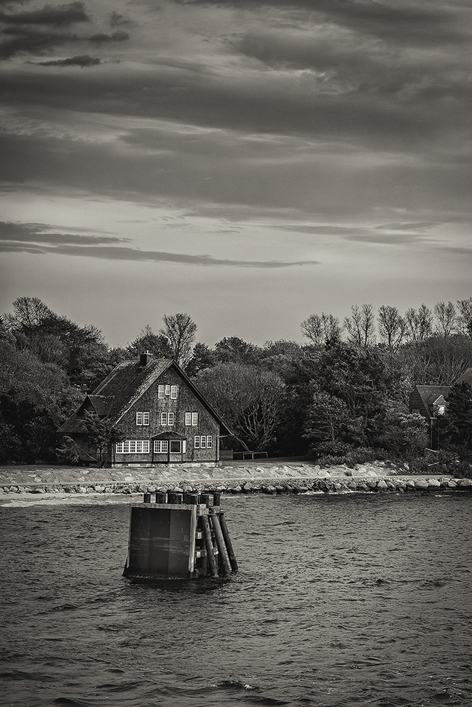 Woods Hole  2