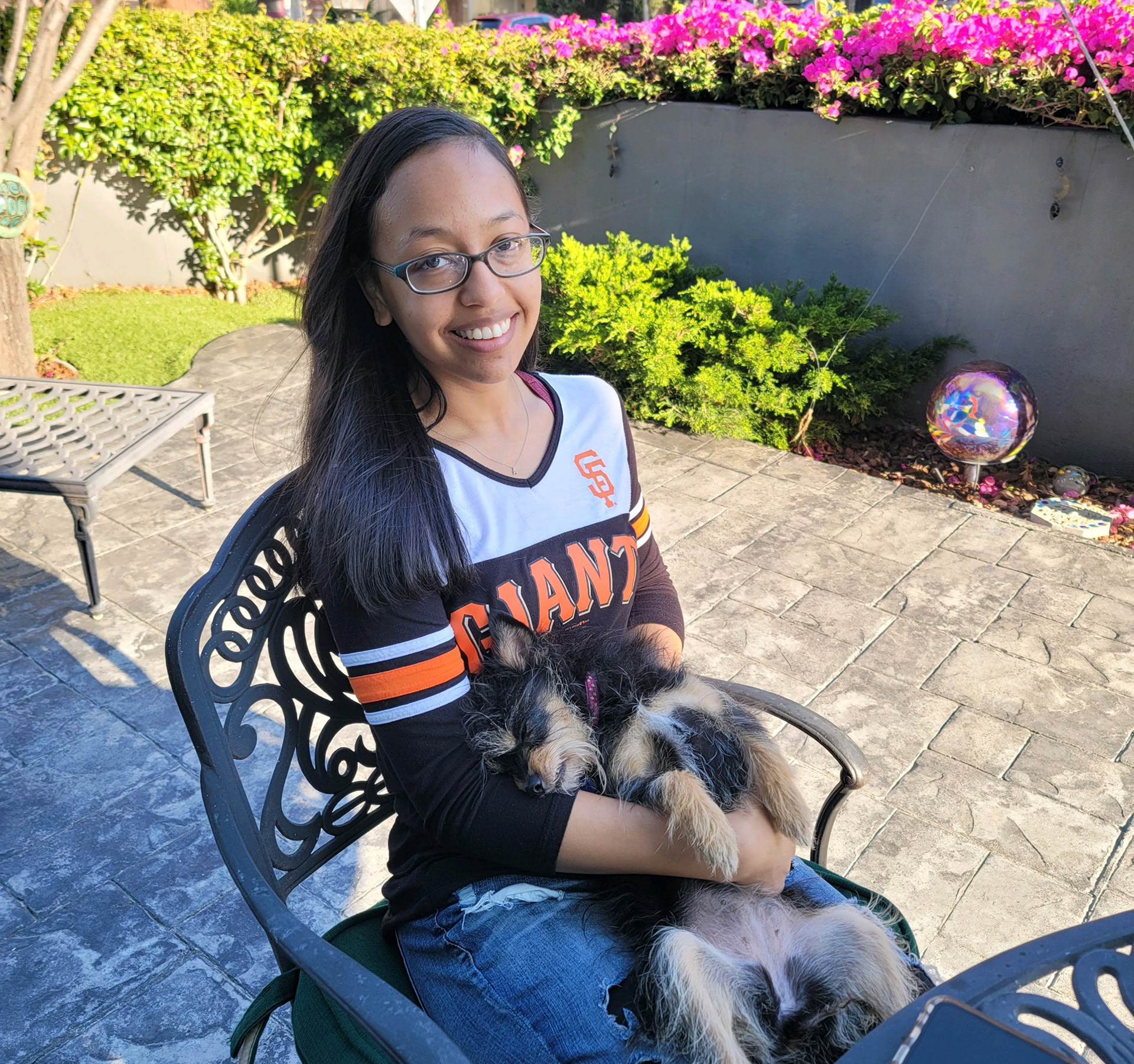 Lover of dogs and the SF Giants!