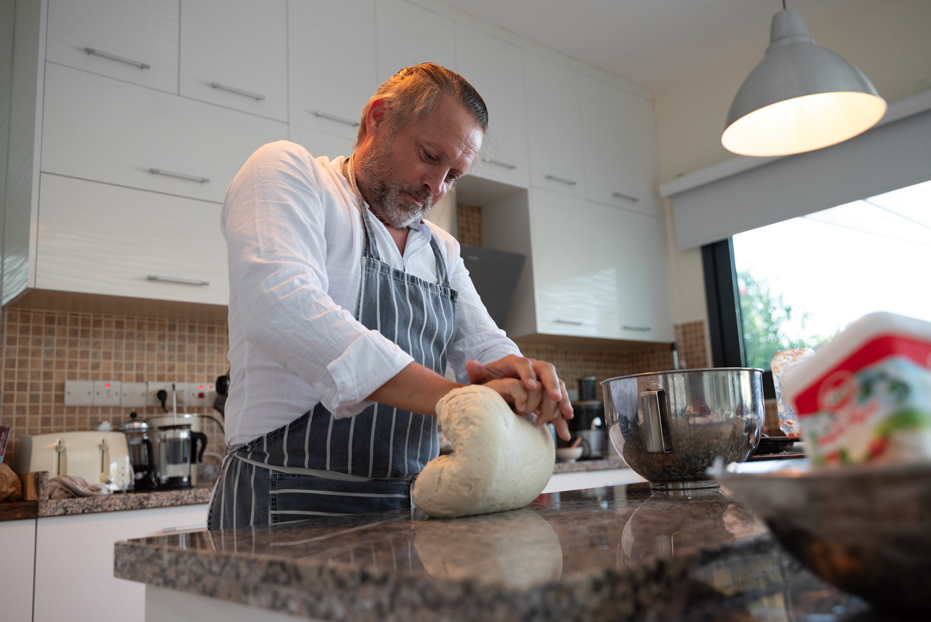 Kelvin Macdonald - action portrait army chef