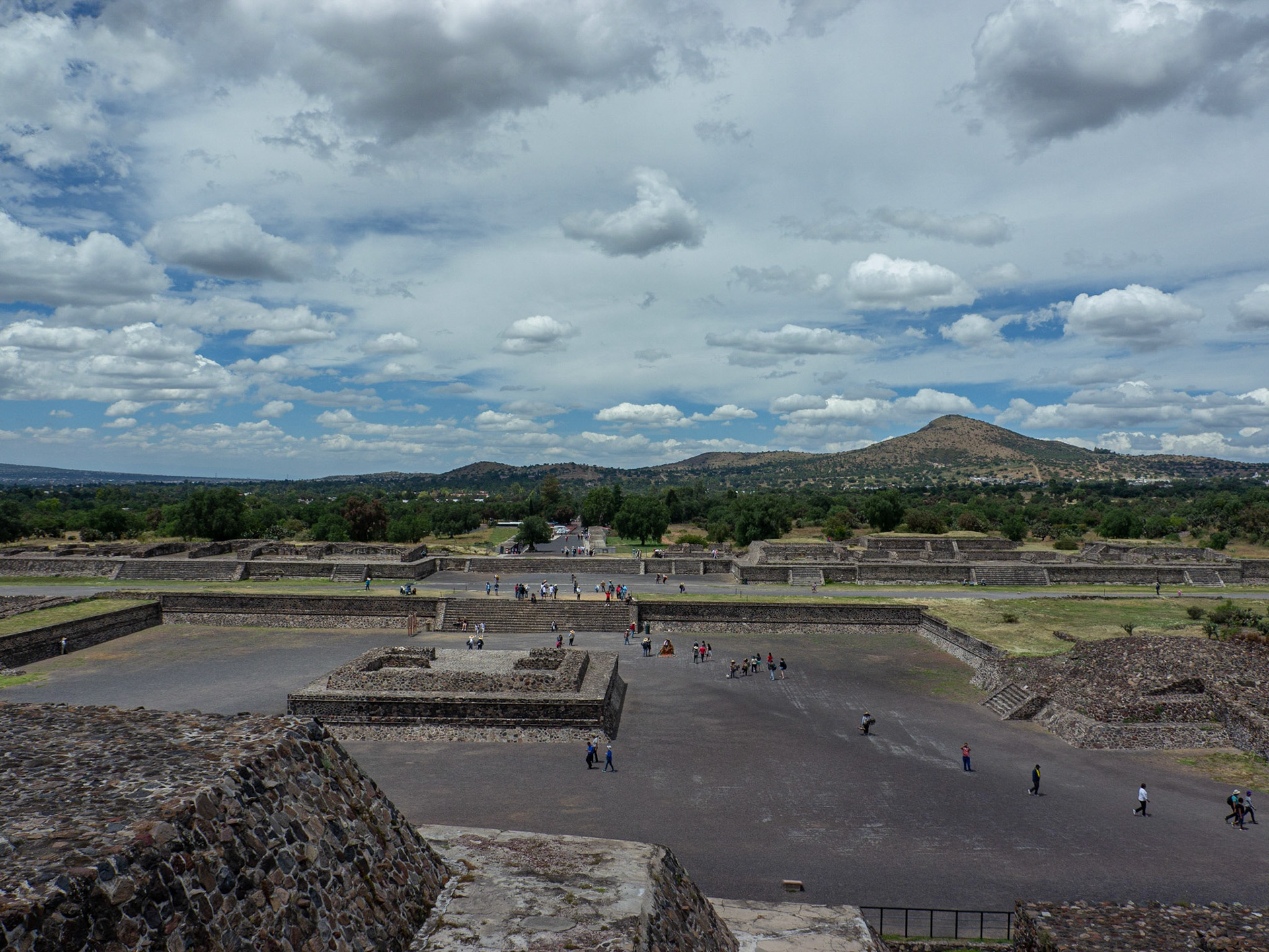P1140128 Archaeological Site of Teotihuacan- Pyramids