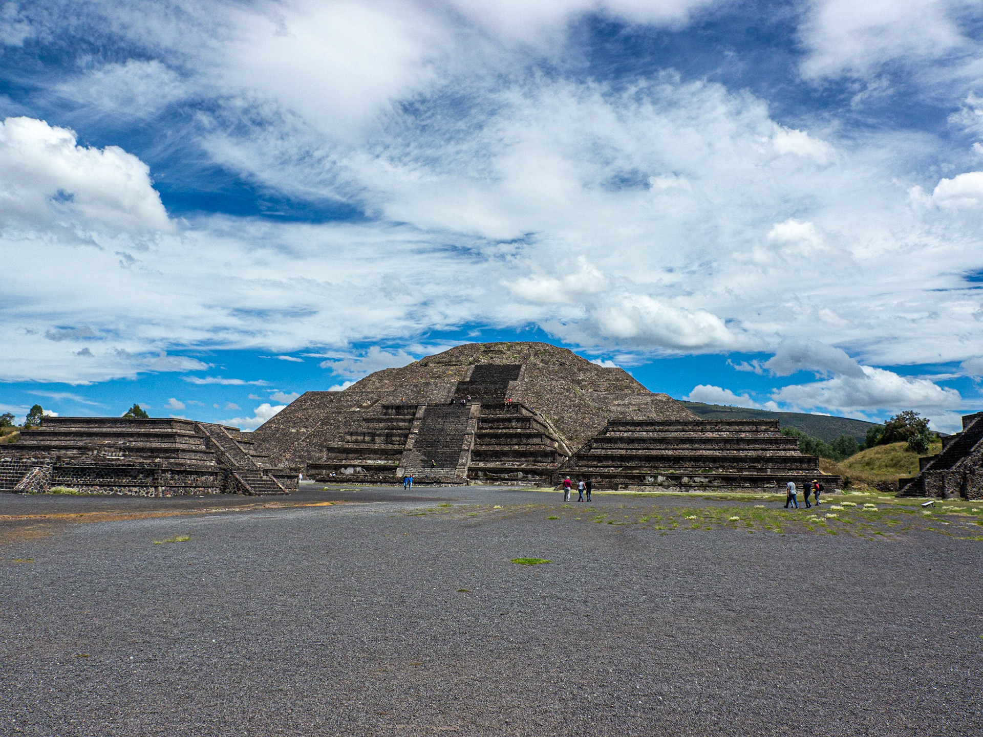 P1140069 Archaeological Site of Teotihuacan- Pyramids
