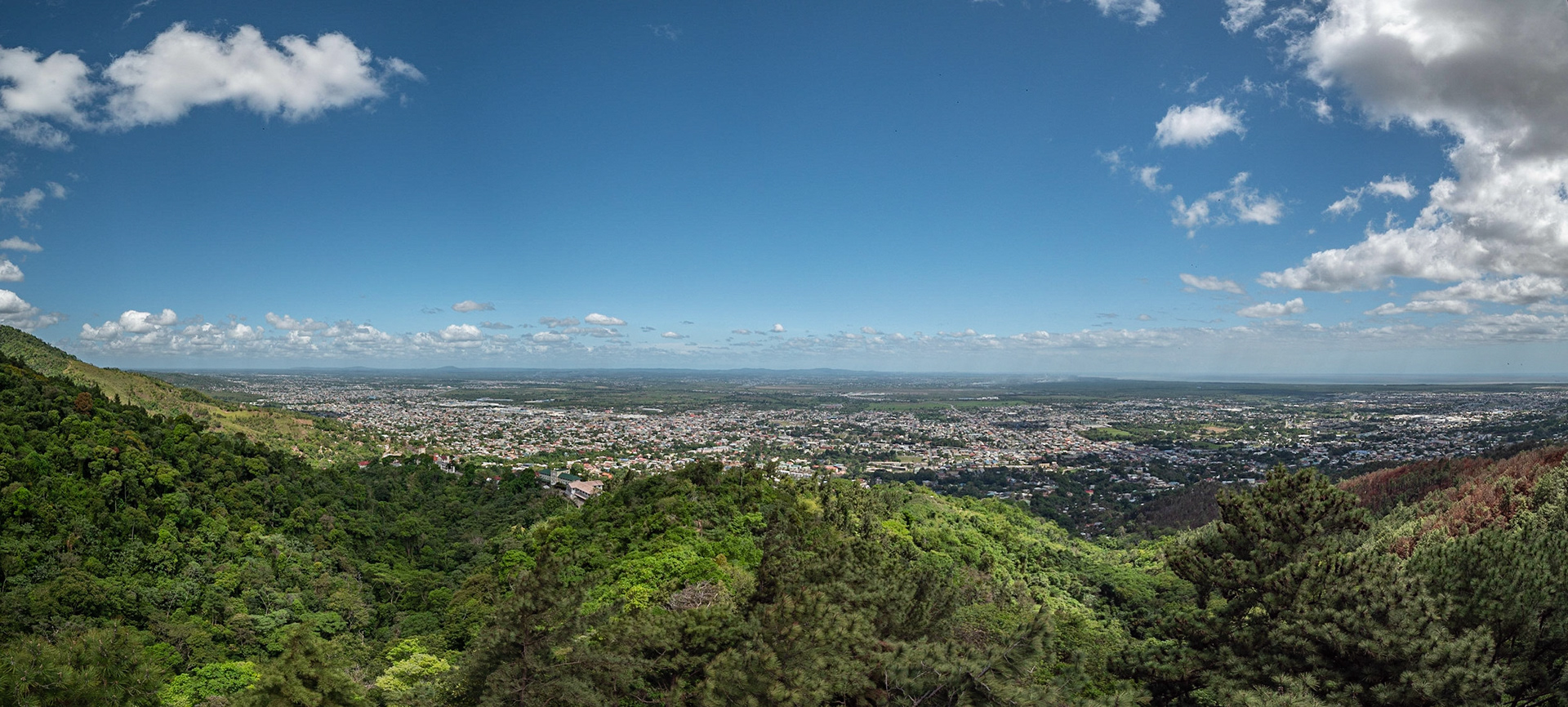 P1071476 Panoramic view looking south from the top of the fire watch tower