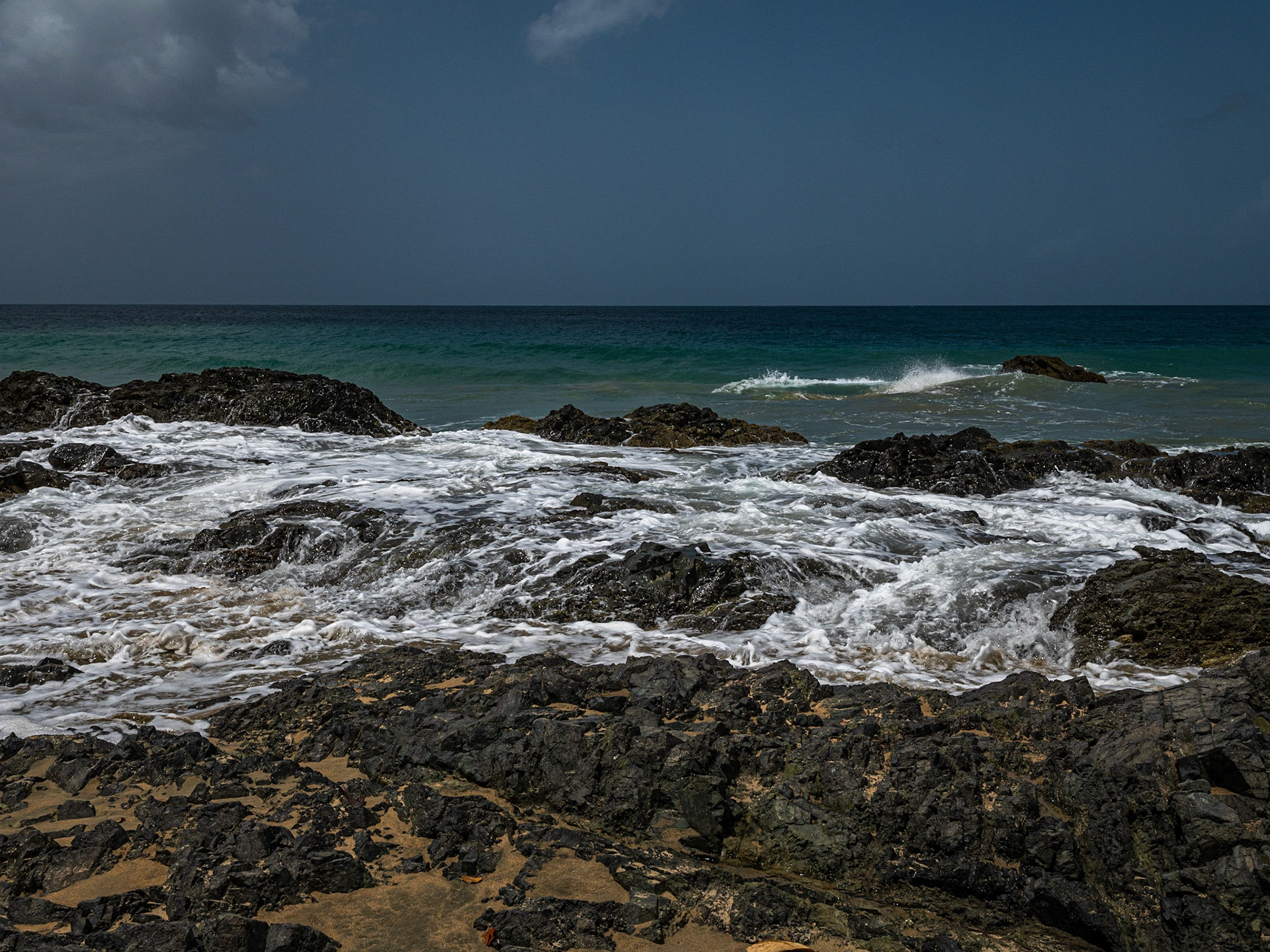 P1066113 West Coastline Black Rock Area