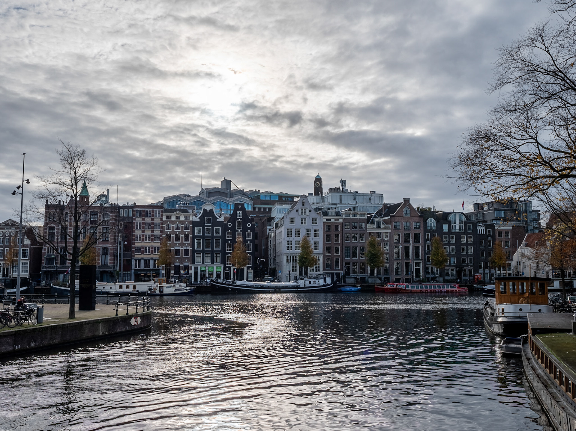 P1068064-HDR Canals of Amsterdam Late Sunrise