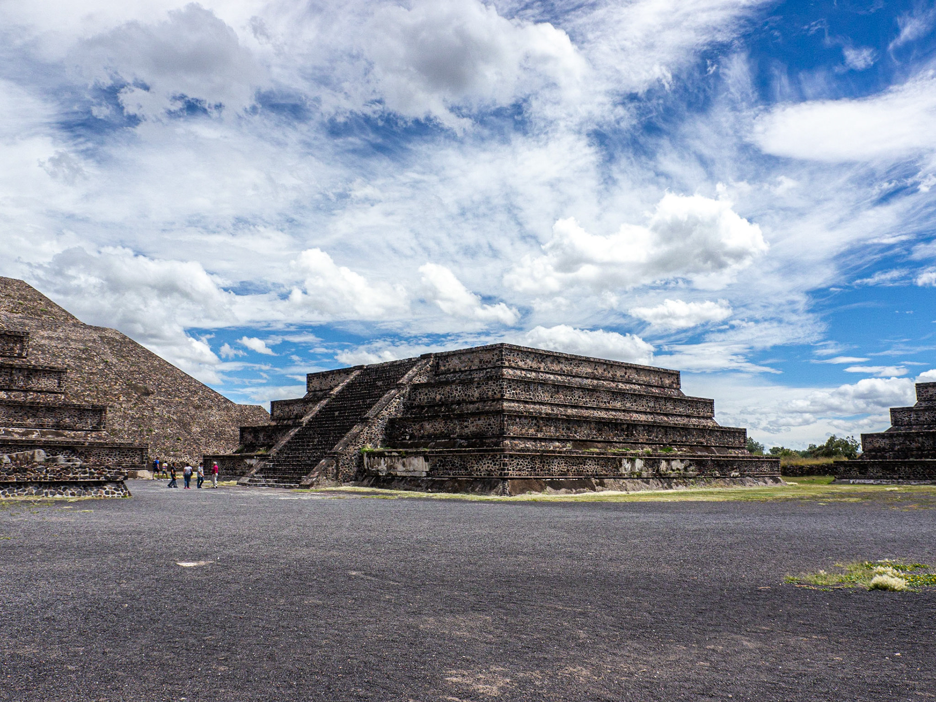 P1140085 Archaeological Site of Teotihuacan- Pyramids