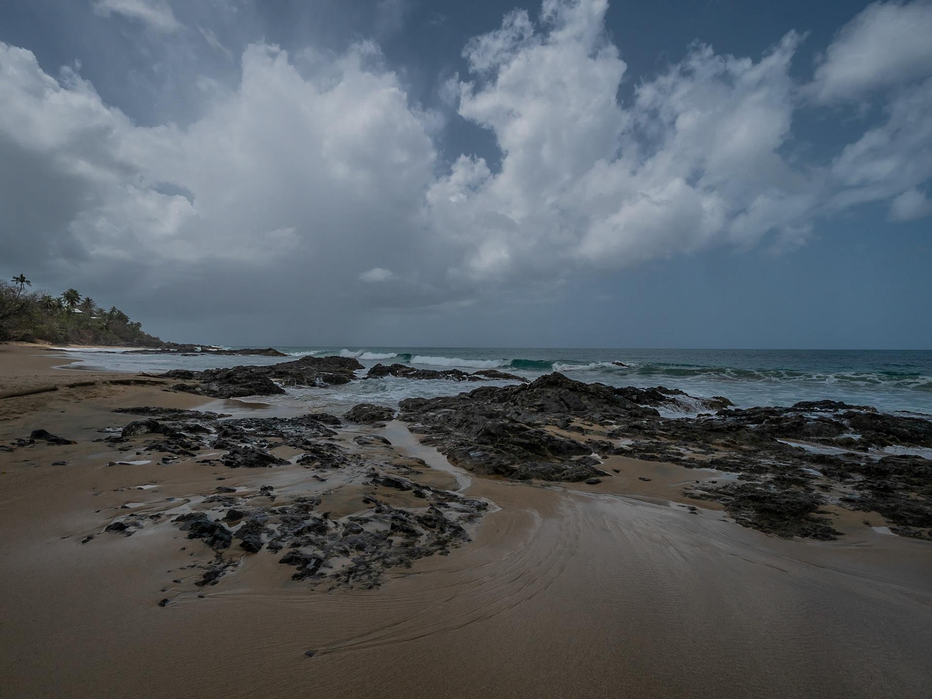 P1066095 West Coastline Black Rock Area