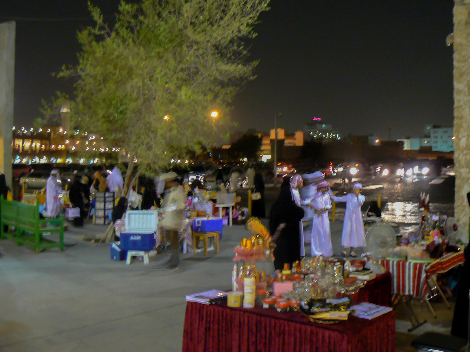 P1050370 Souq