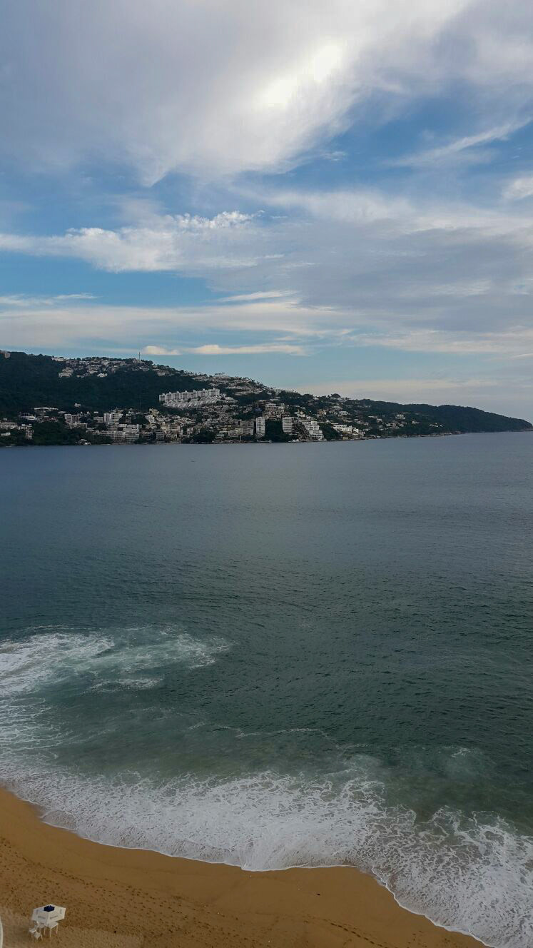 IMG-20160922-WA0000 Acapulco