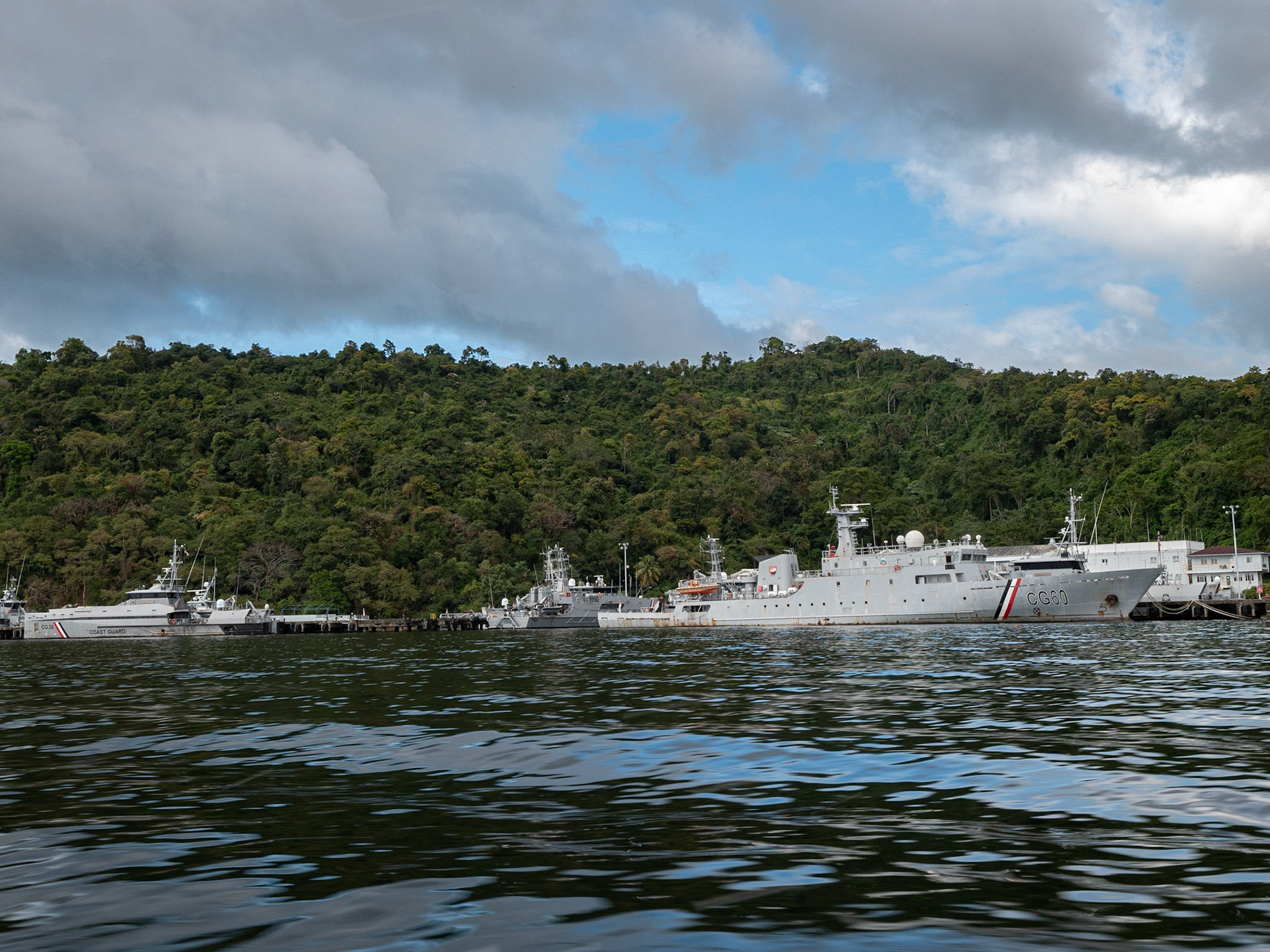 P1107860 Coastline patrol boats
