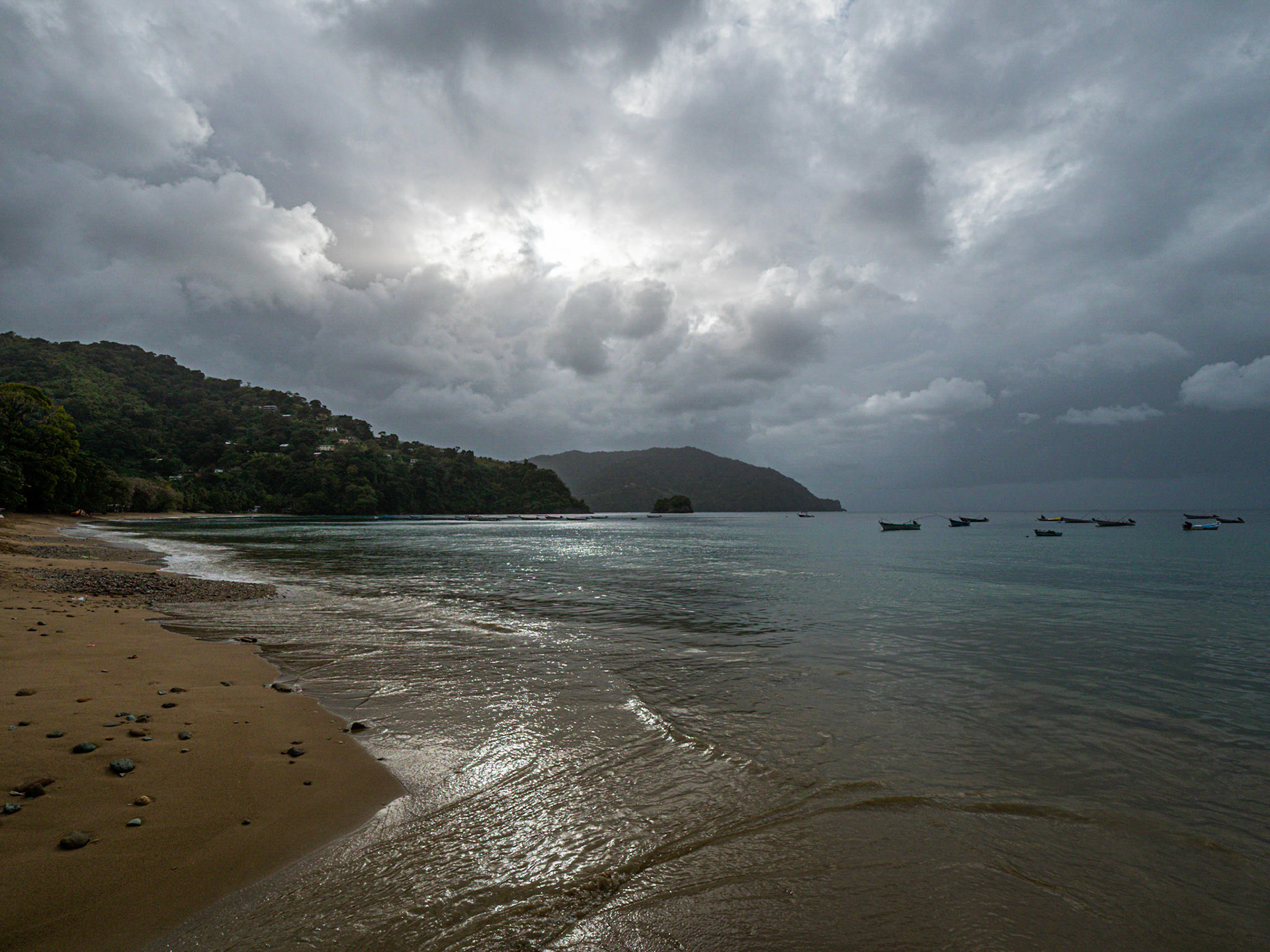 P1055105 Charlotteville
