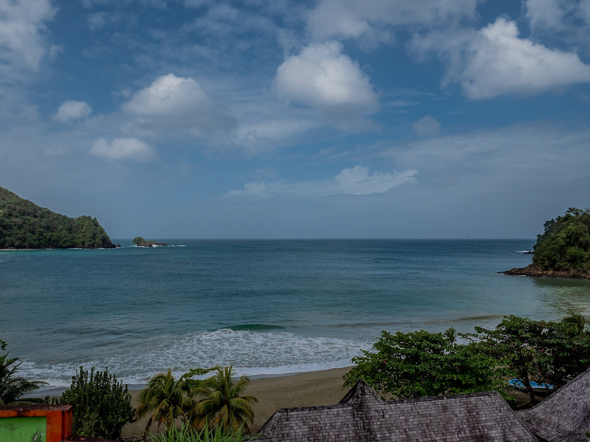 P1055824 West Coastline