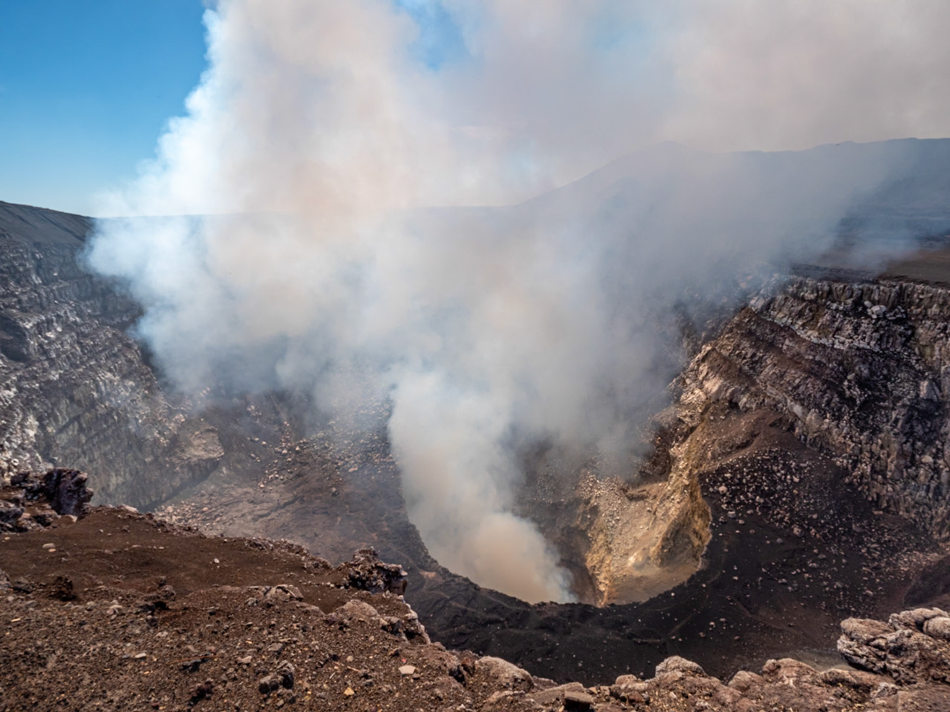 P1158297 Volcan Masaya, still active and sprewing out gases