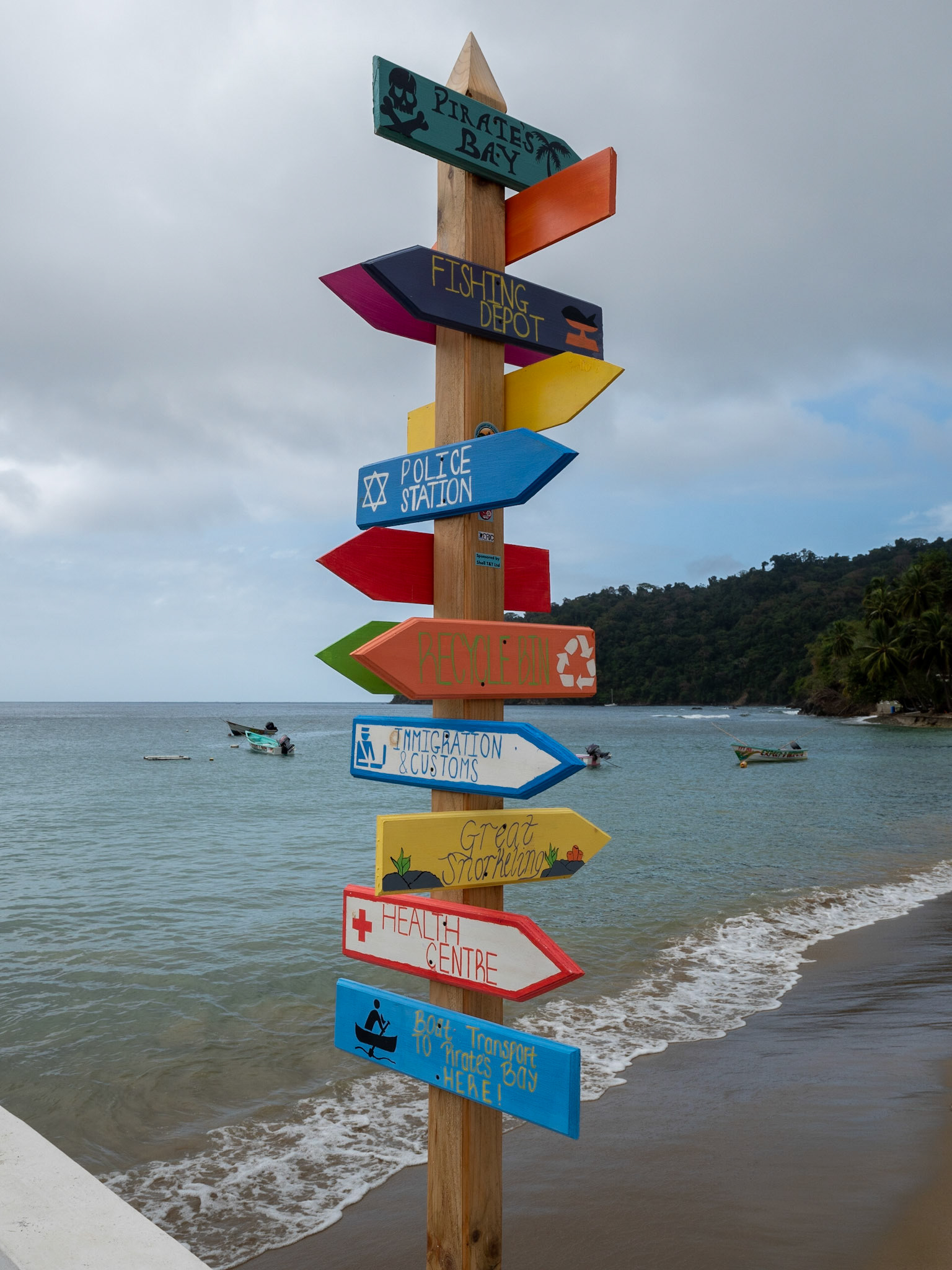 P1055681 Charlotteville