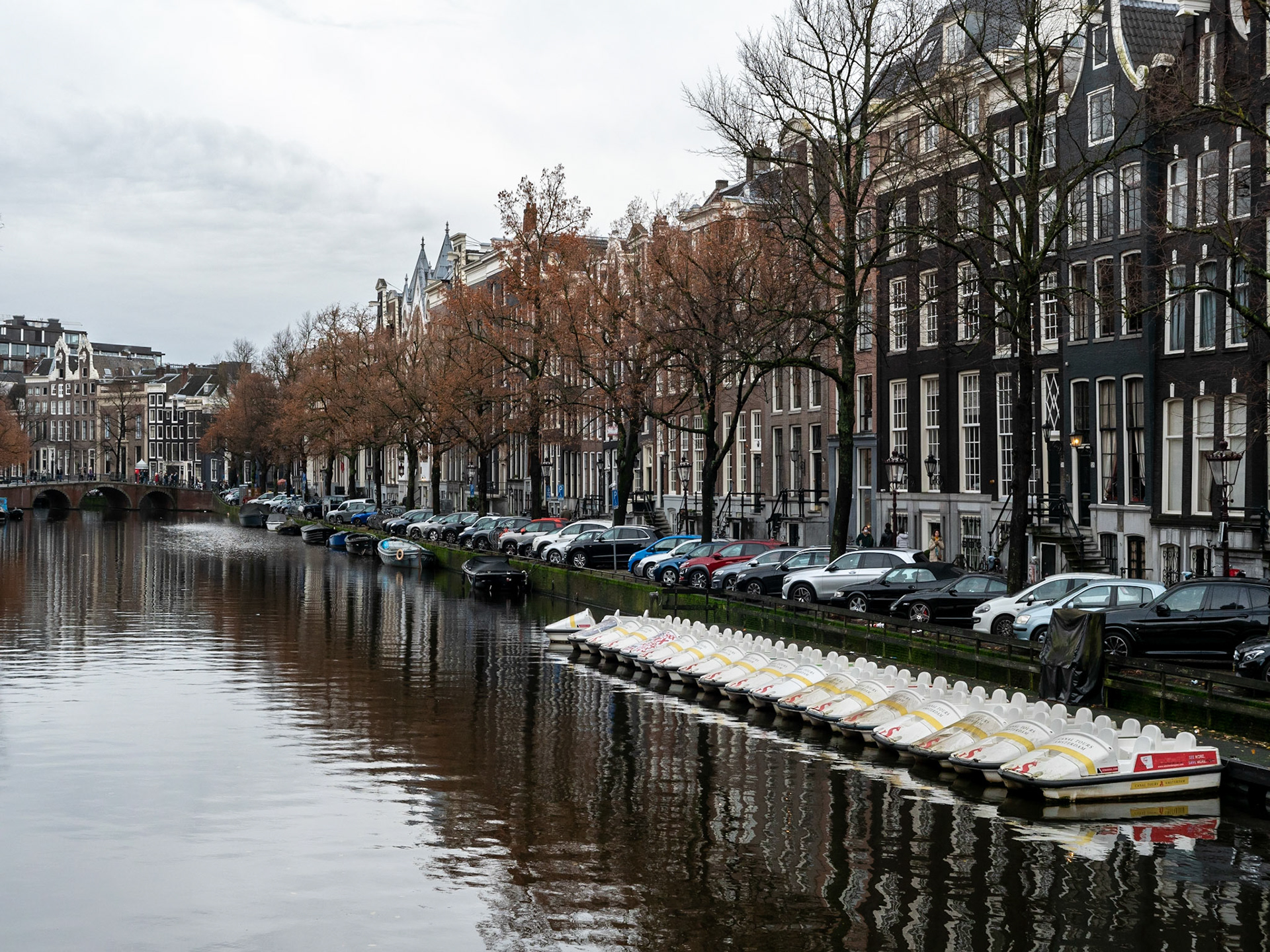 P1068315 Canals of Amsterdam