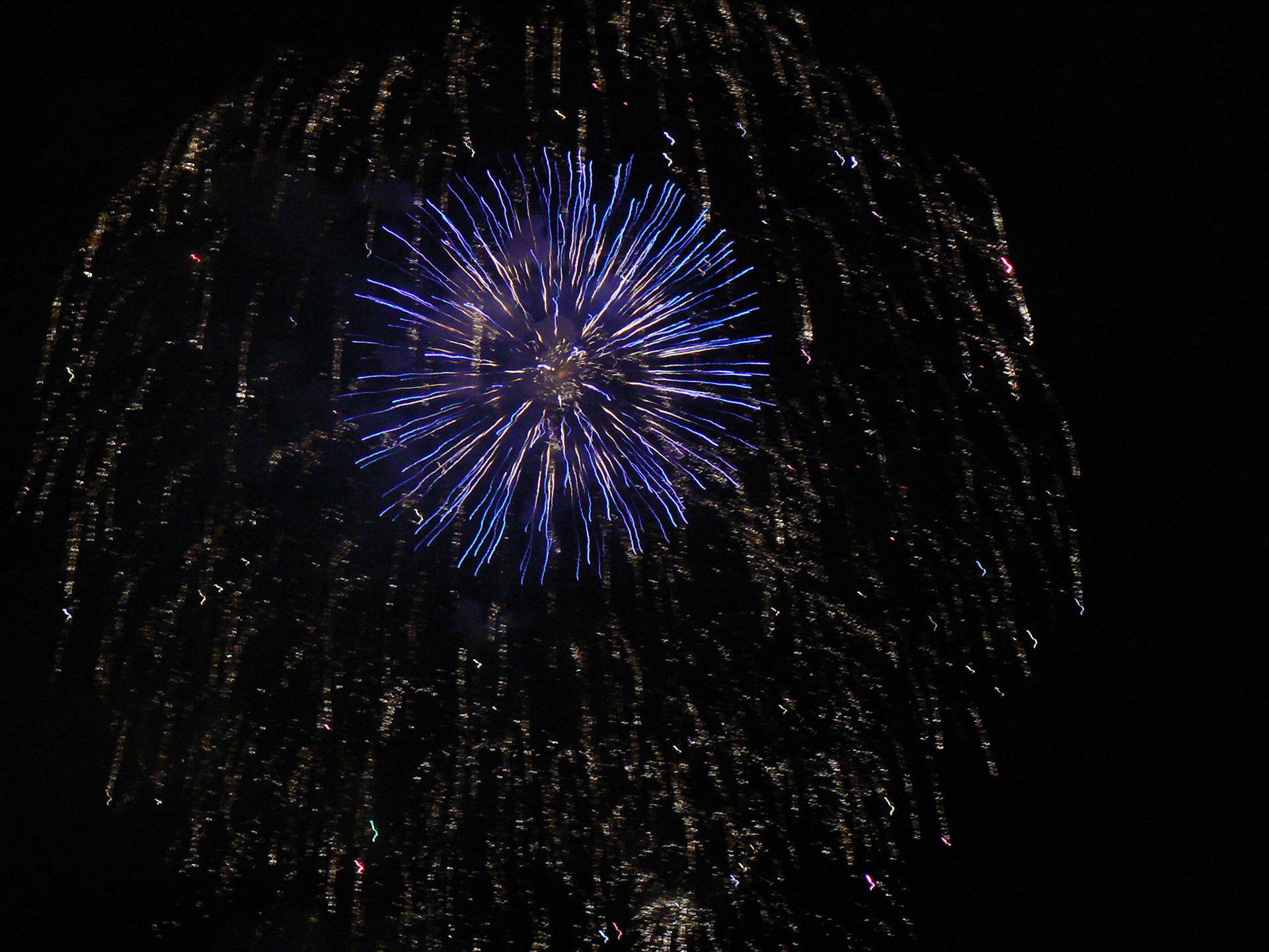 P1010957 Fireworks at the River