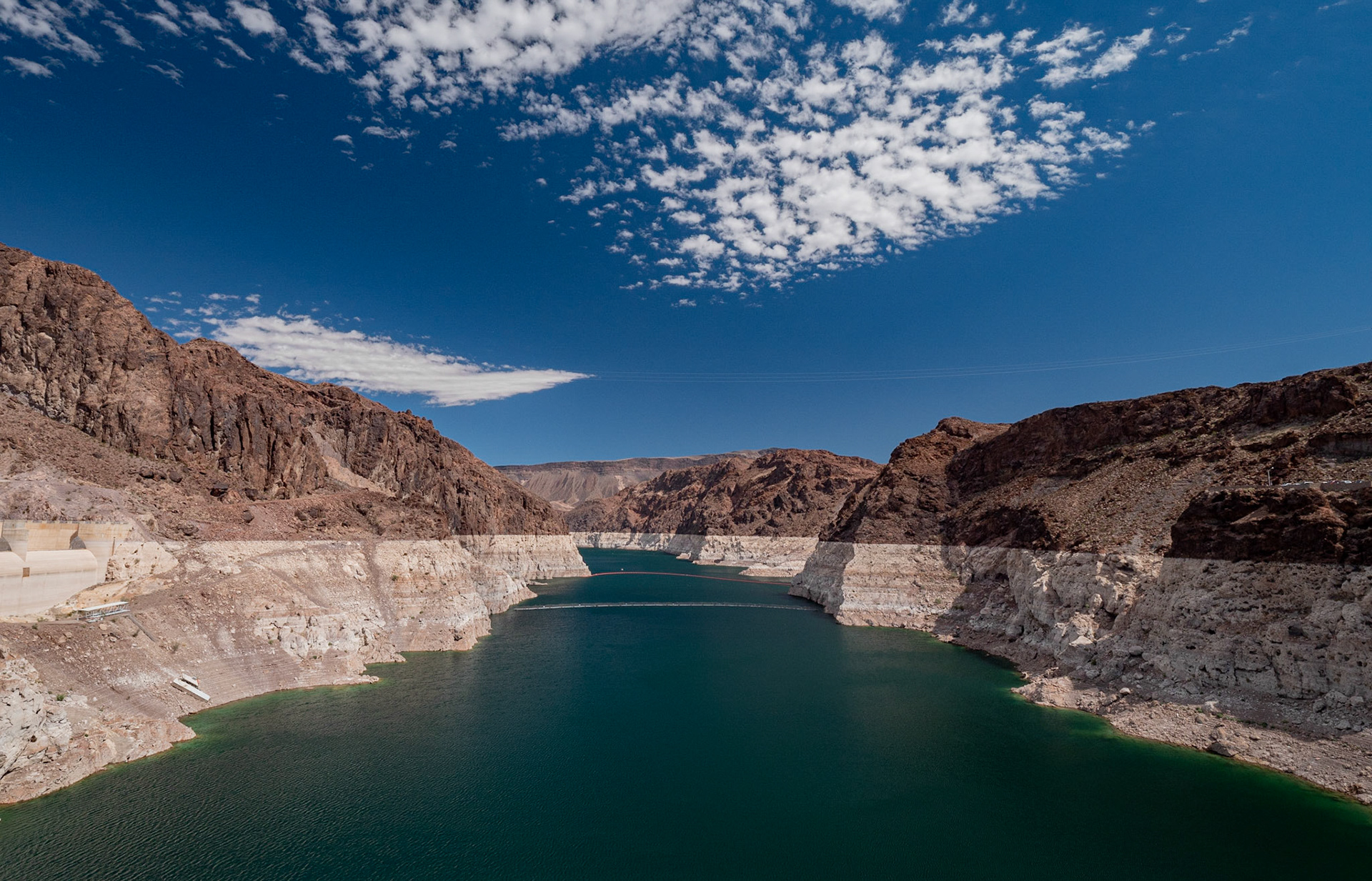 P1094732 Lake Mead also used for recreation, levels low.