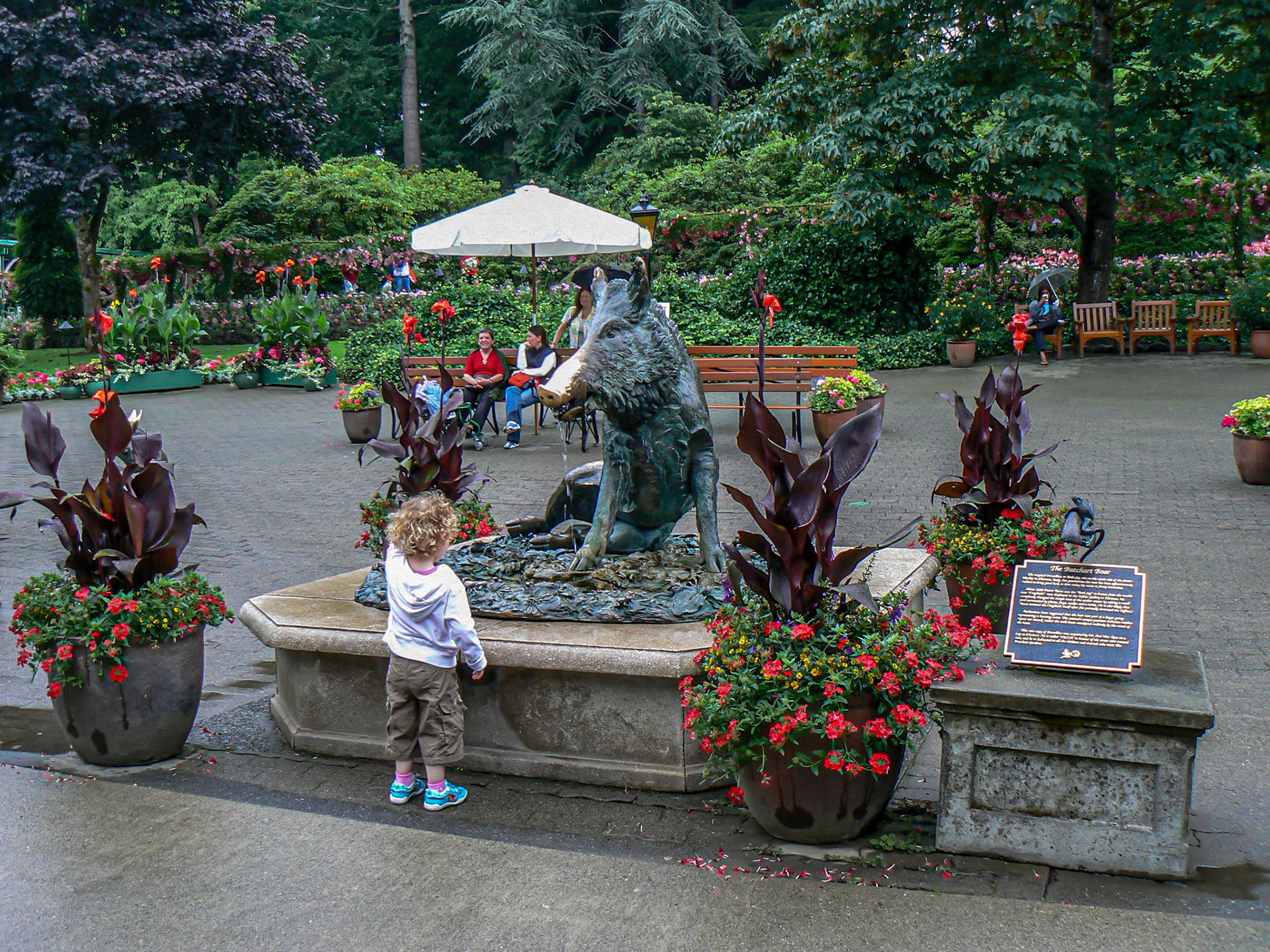 P1010751 Victoria Garden