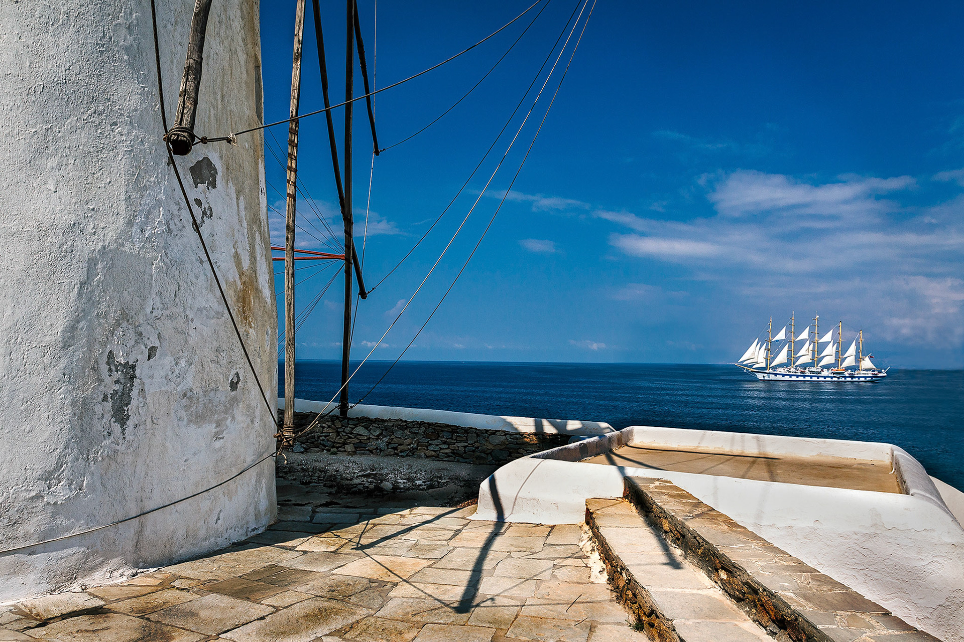 Sailing into Mykonos Port