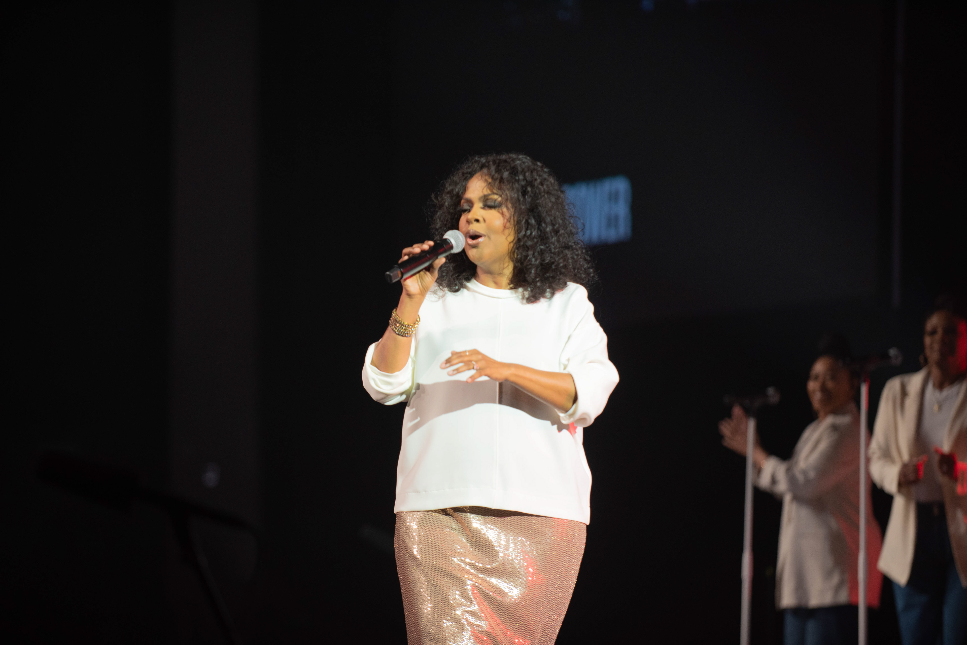 CeCe Winans