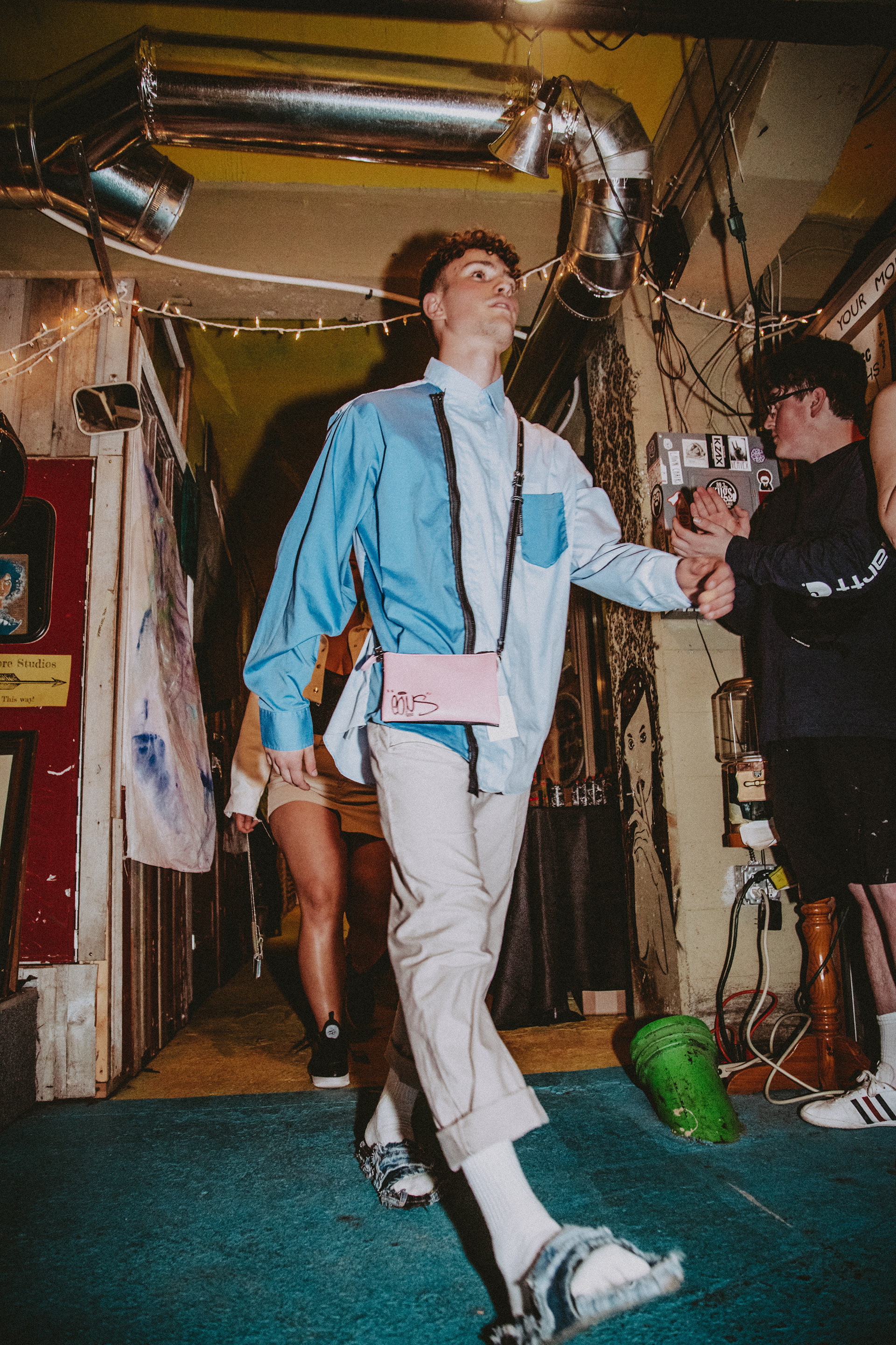 look 8