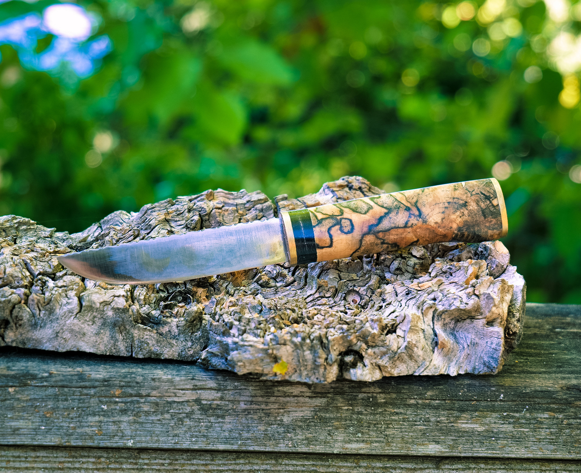 Puukko, 80crv2 blade, brass bolster and butt palte, horn spacer and spalted hackberry handle