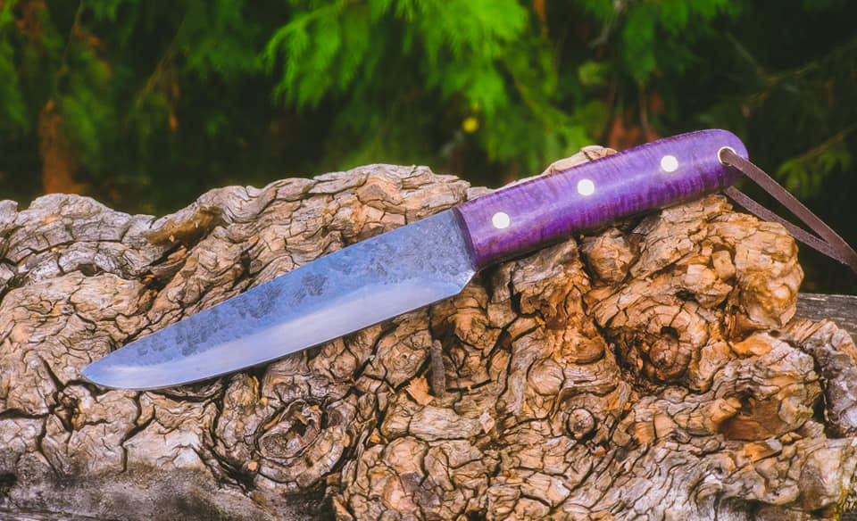 1095 blade, spalted maple grip, brass