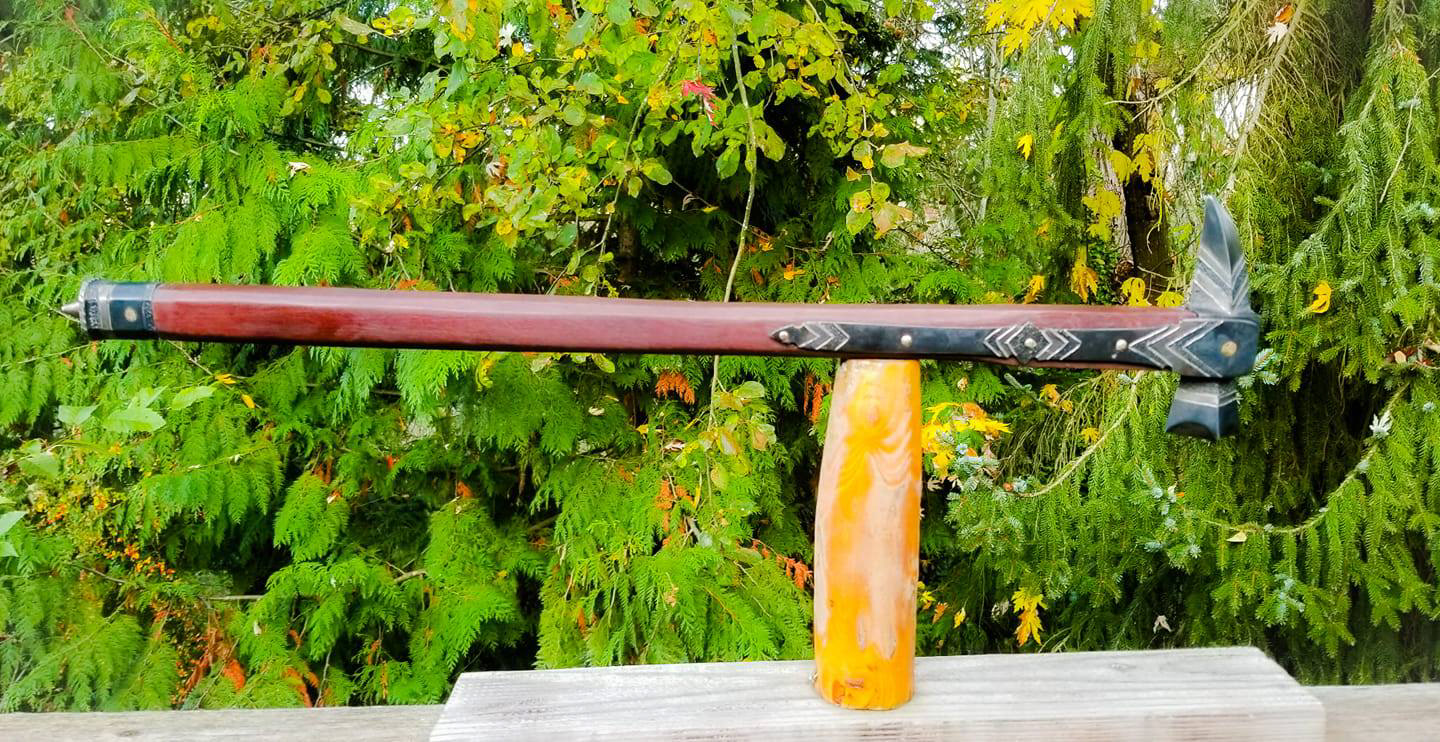 Warhammer with fileworked and textured steel. Haft is rosewood