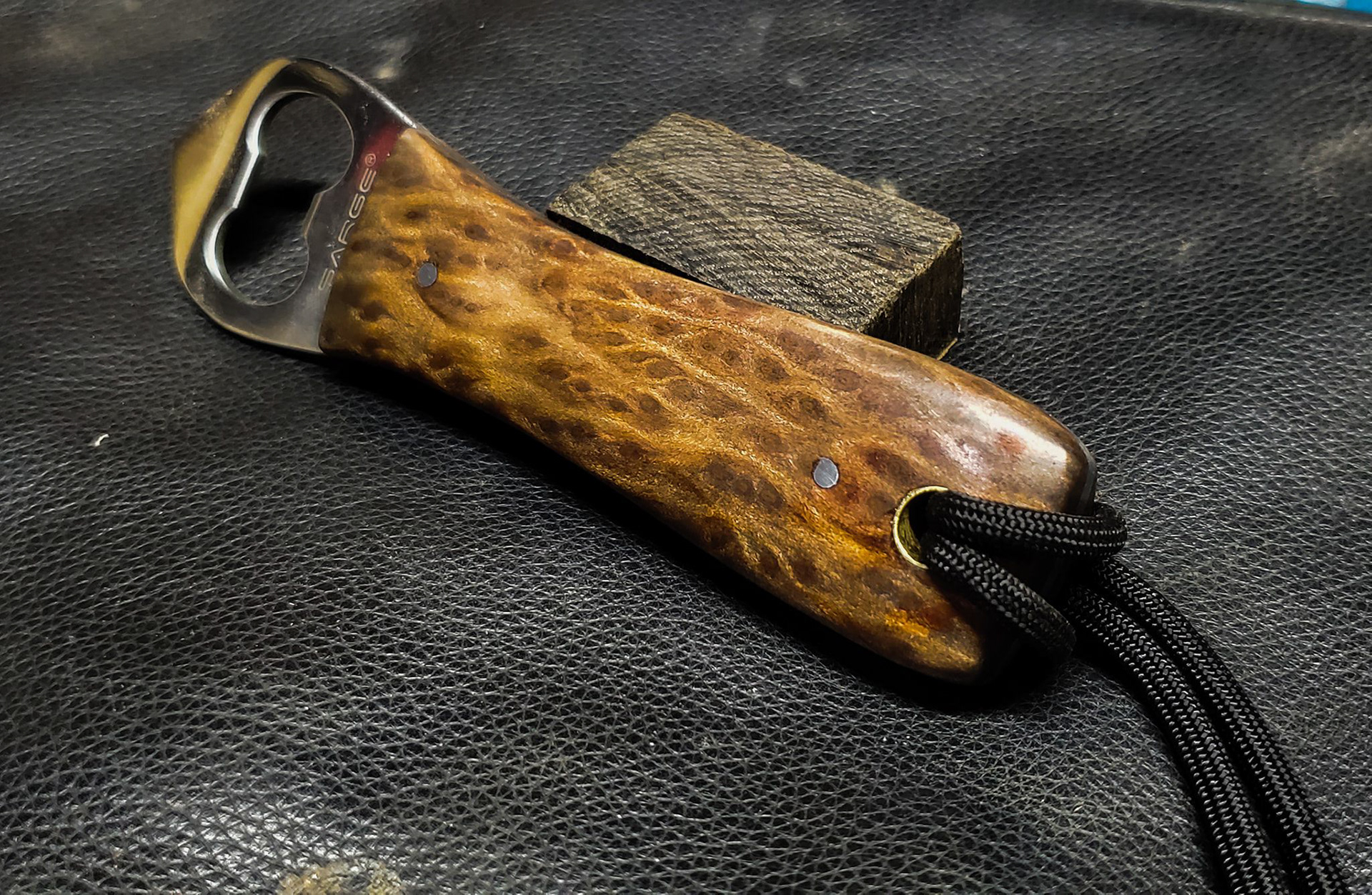 bottle opening with lacewood