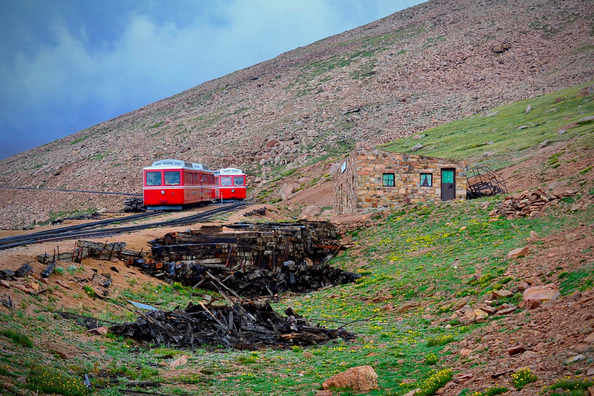 Pikes Peak Railway © 2022 Geoffrey Erdahl