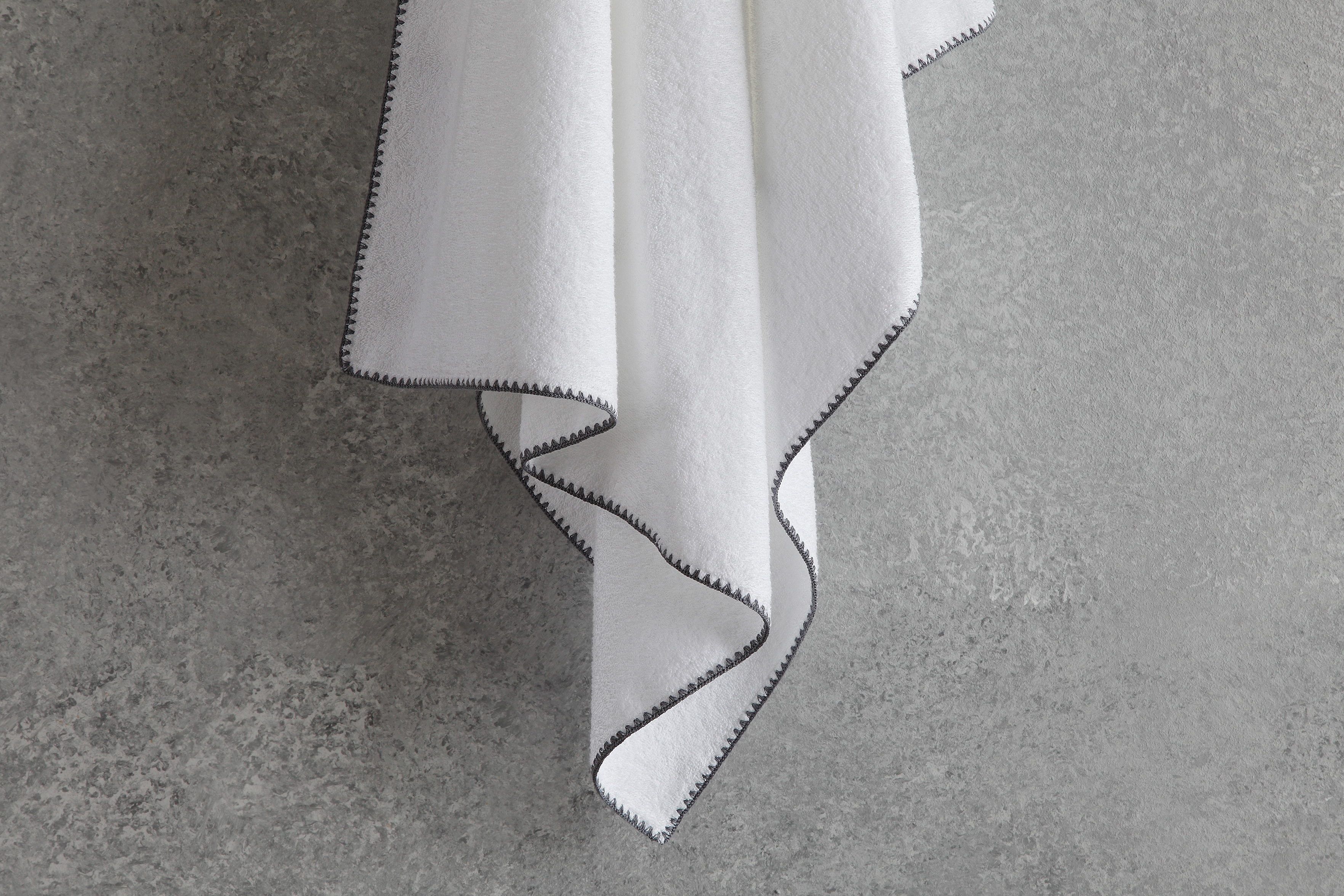 Luxurious towel EGERIA dark grey