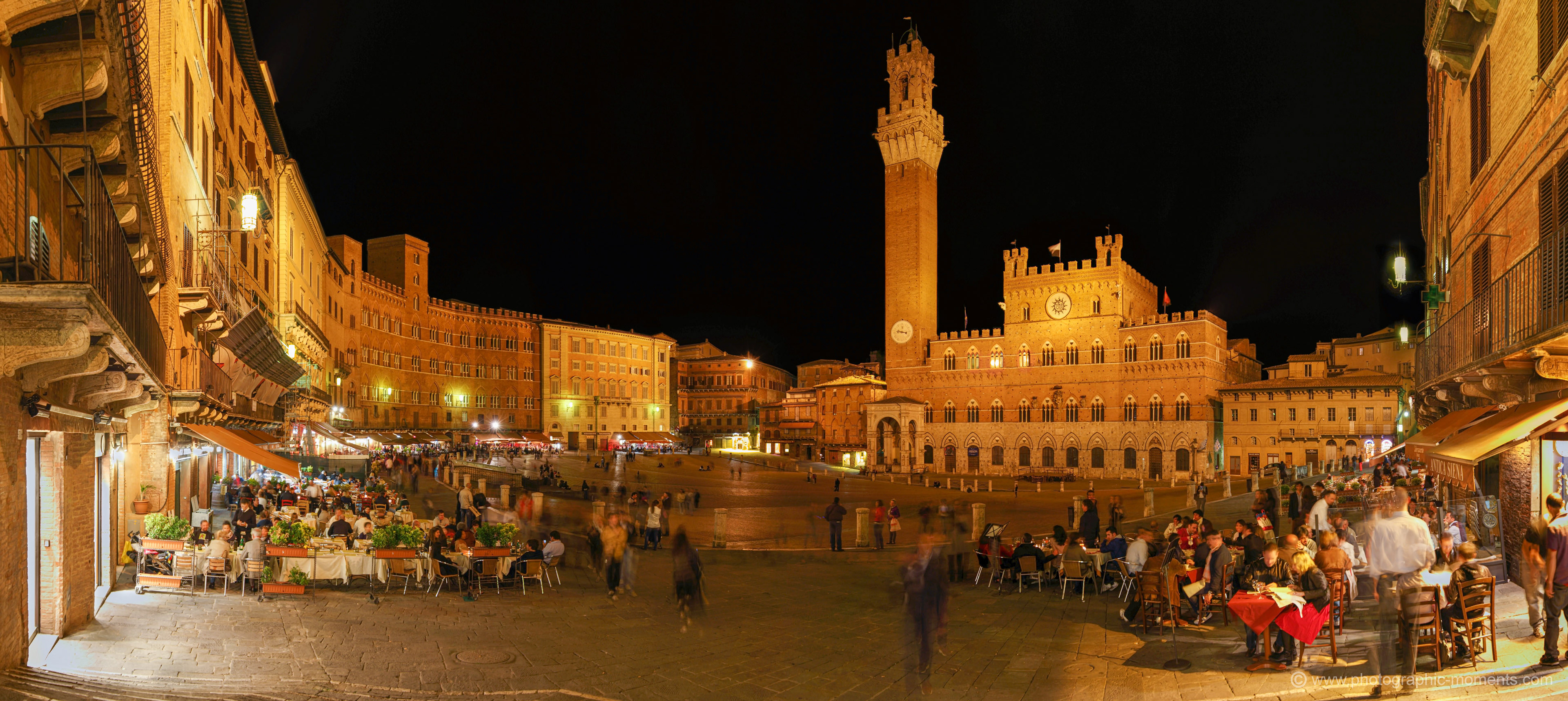 Piazza del Campo in Siena, Toskana/ Italien
