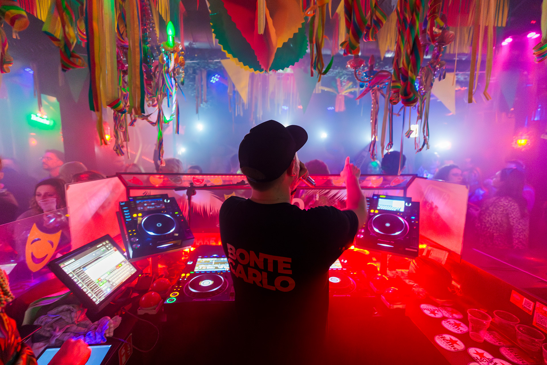 In opdracht van De Vaste Clique