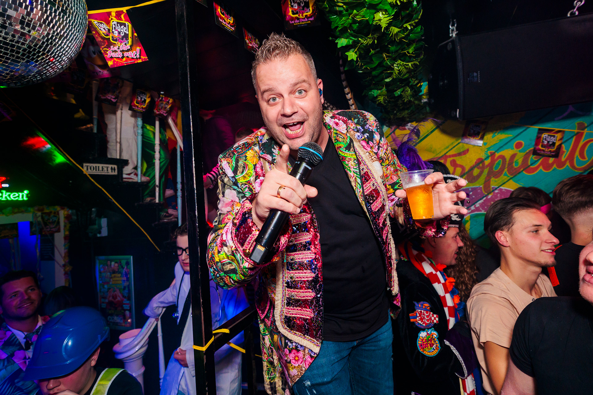 In opdracht van De Vaste Clique