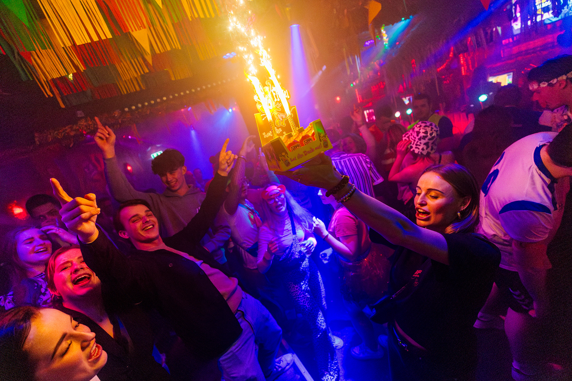 In opdracht van De Vaste Clique!