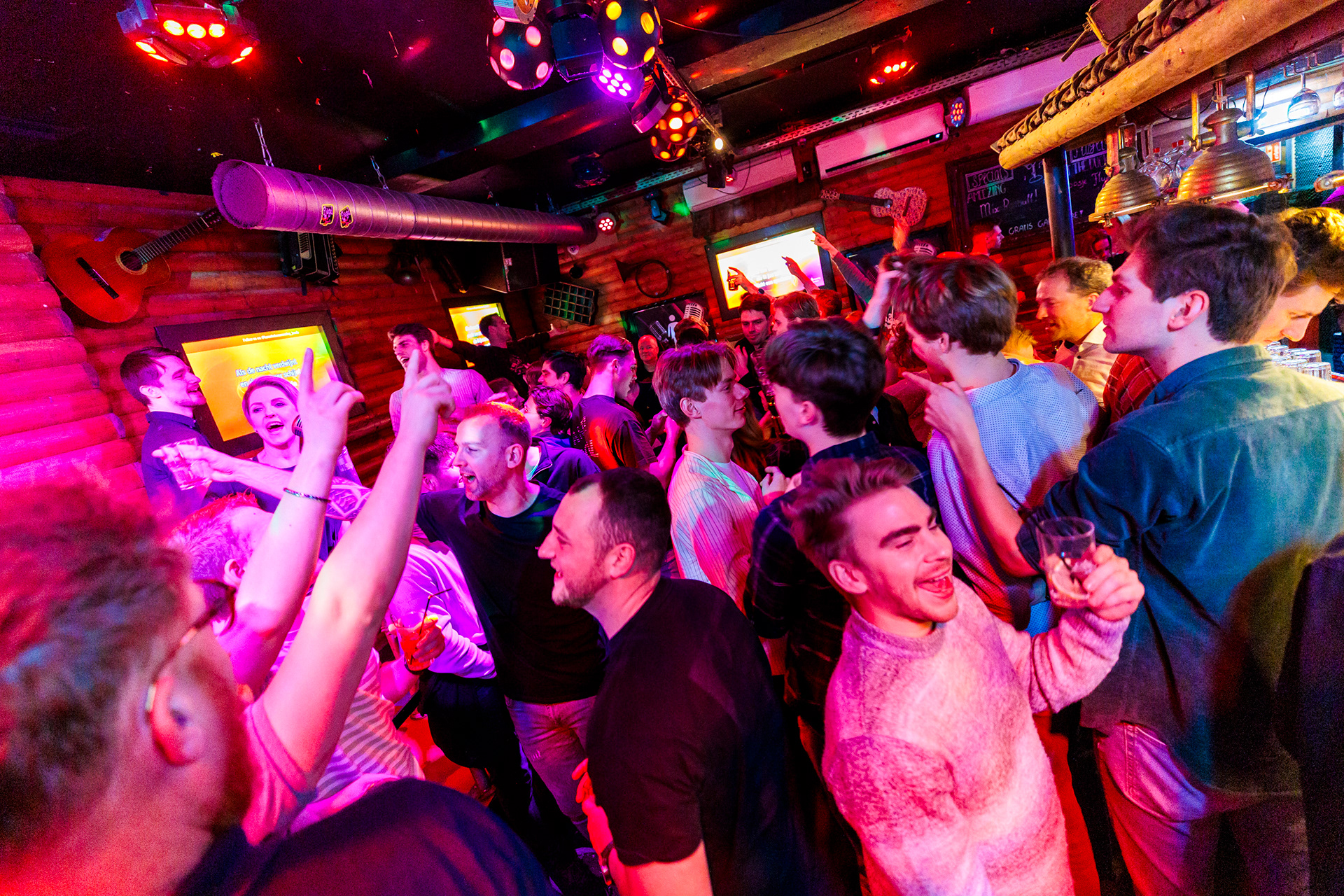 In opdracht van De Vaste Clique