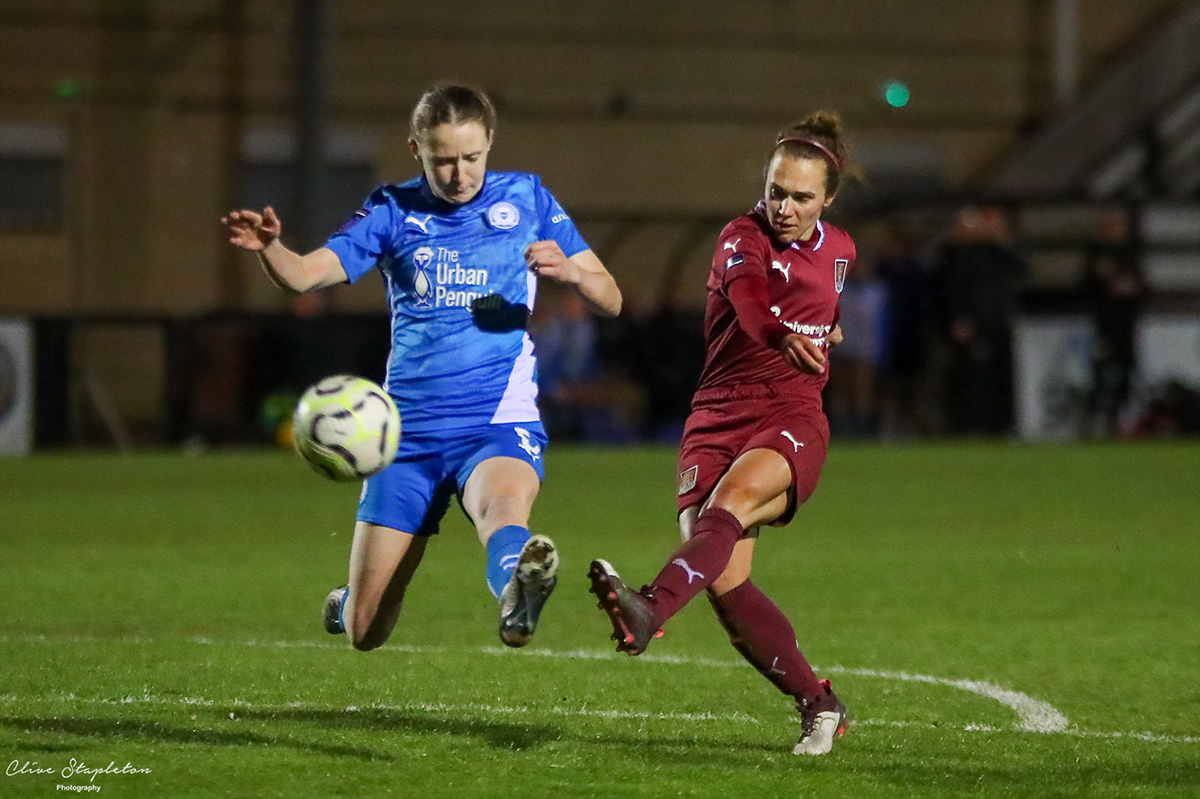 Clive Stapleton Photography - Football Photography
