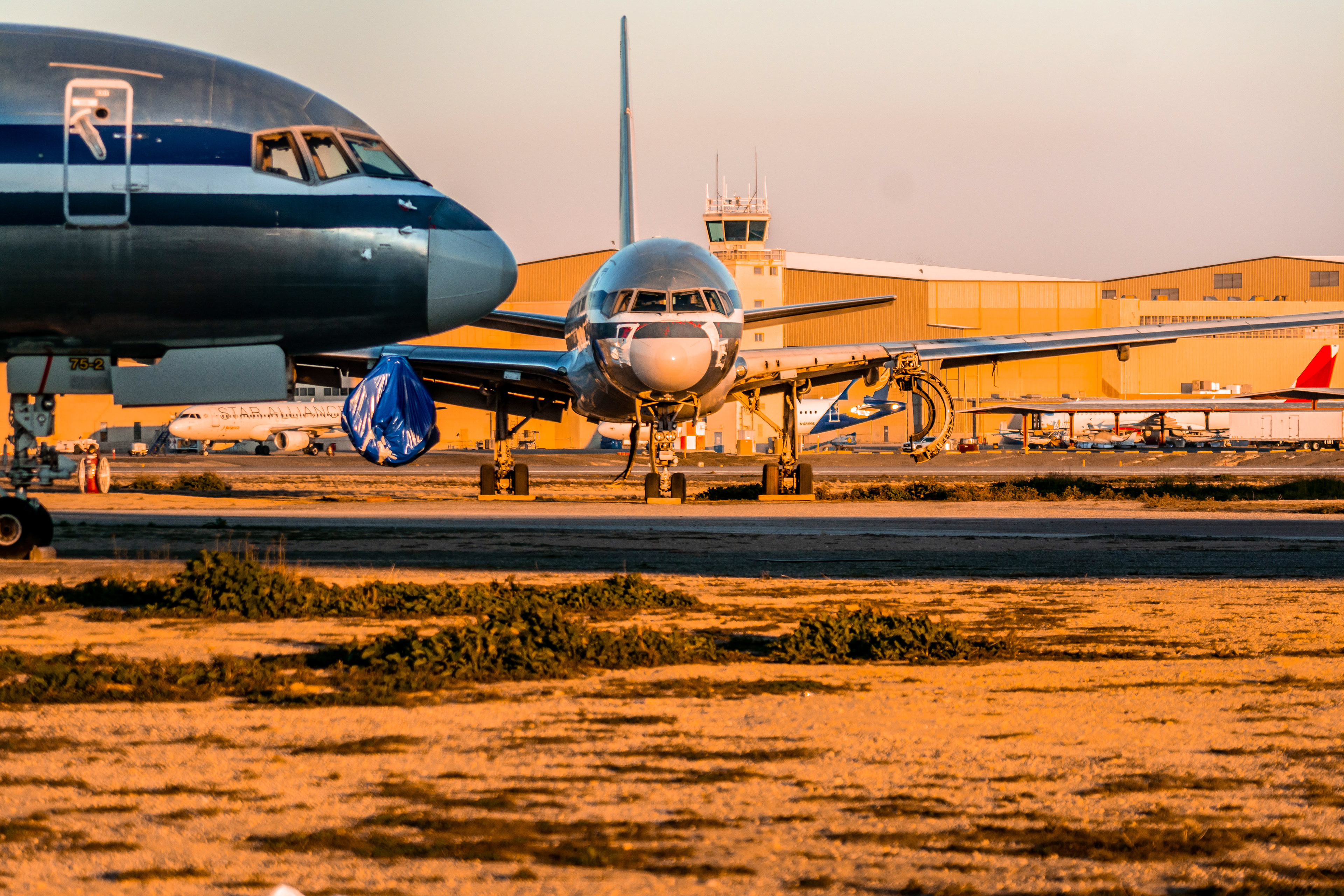 Former American Airlines 757s