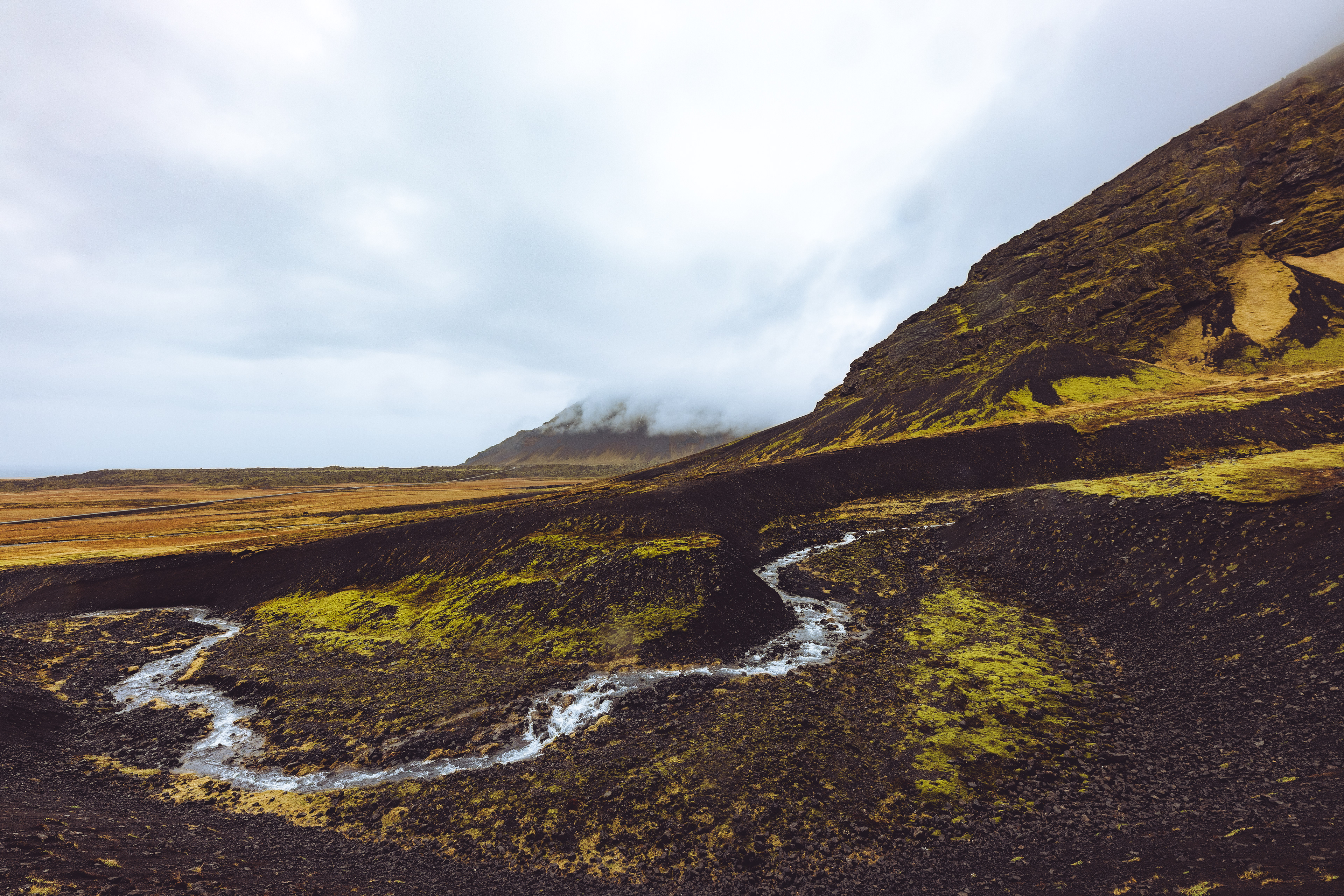 Rauðfeldsgja Gorge