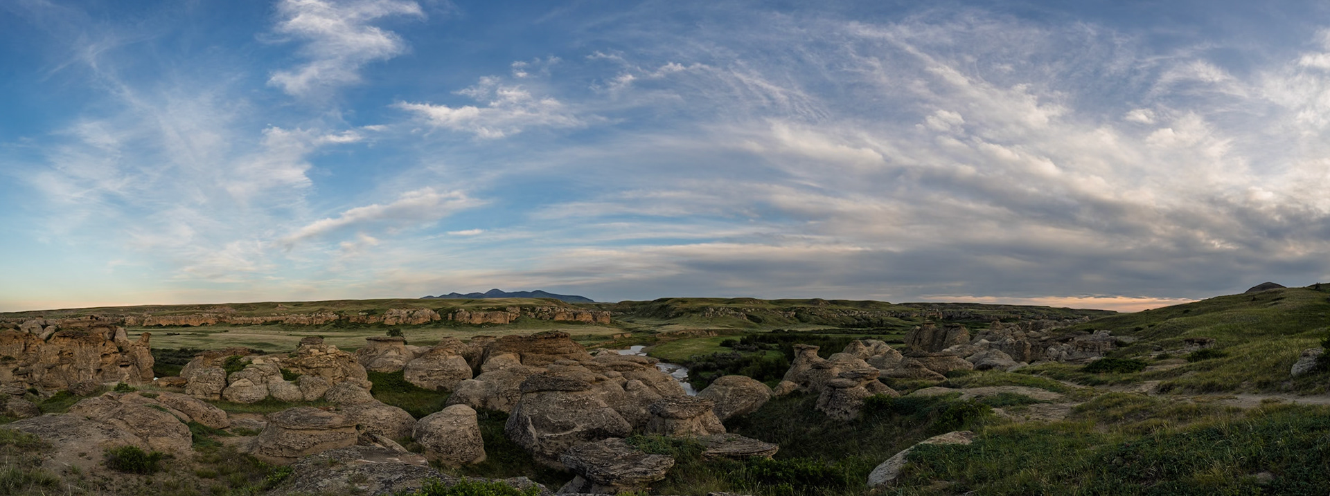 Panorama overlooking the Milk River in Writing-on-Stone Provincial Park in Alberta.