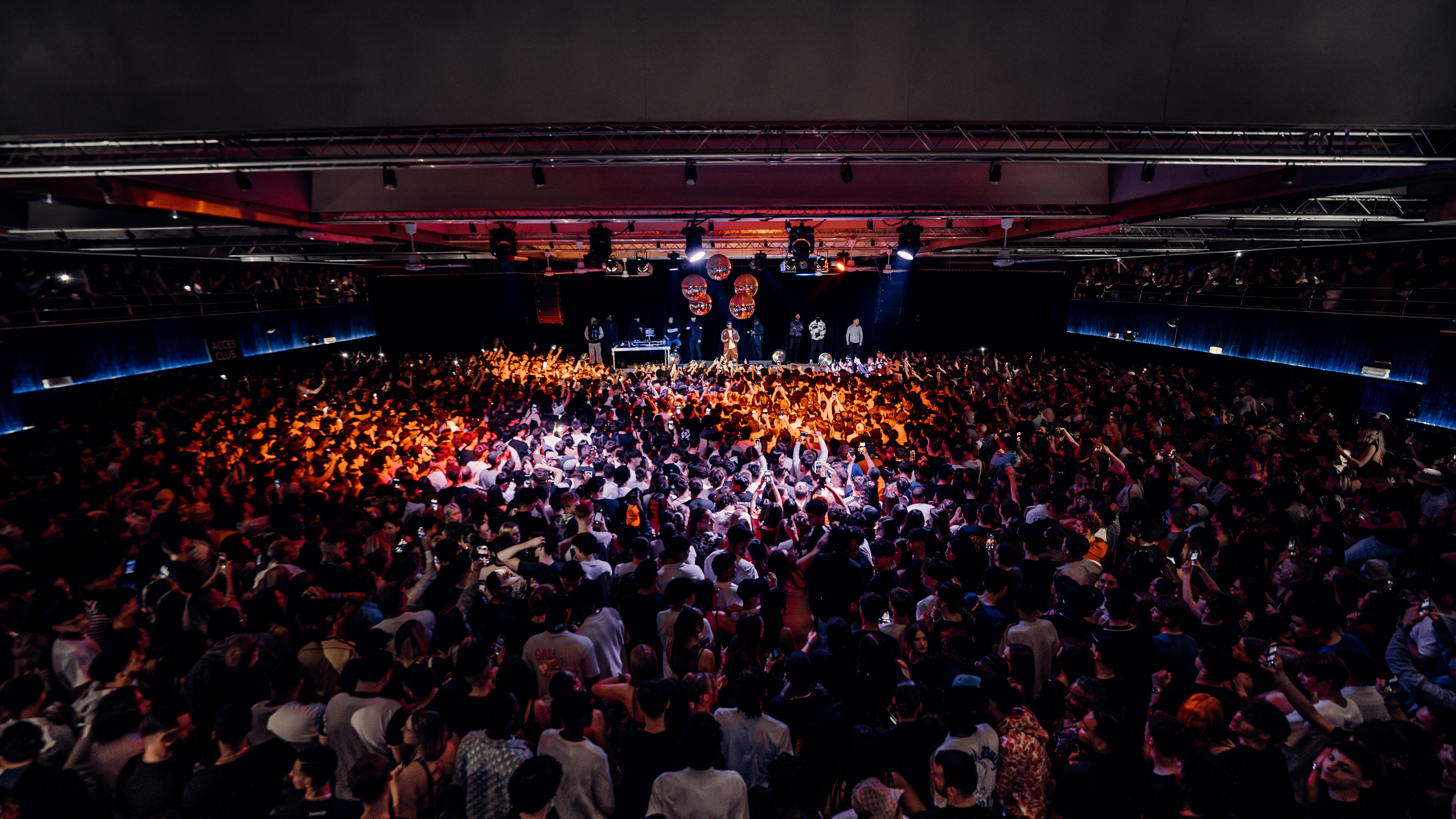 NISKA - SAINTES VEGAS