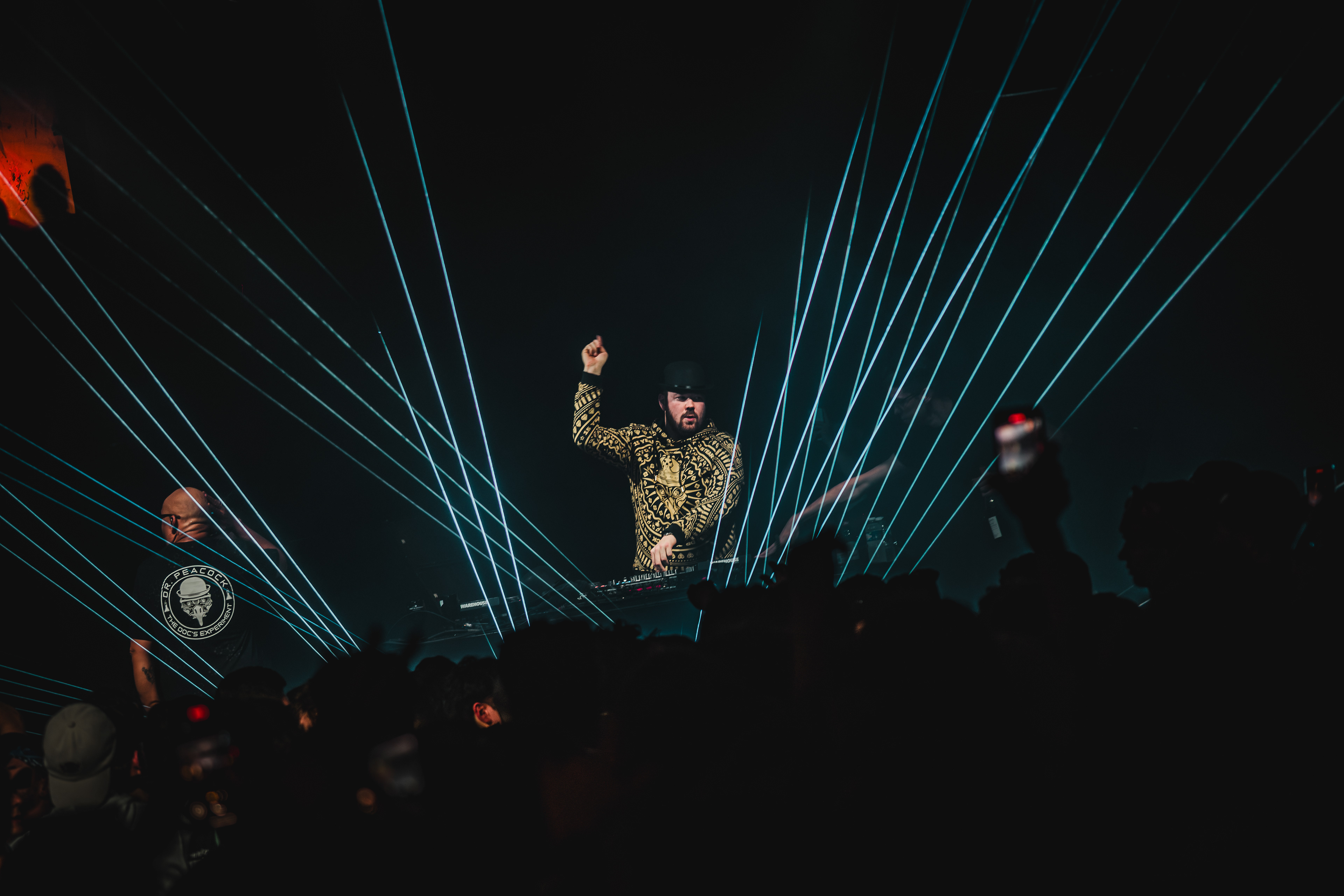 DR PEACOCK - WAREHOUSE NANTES