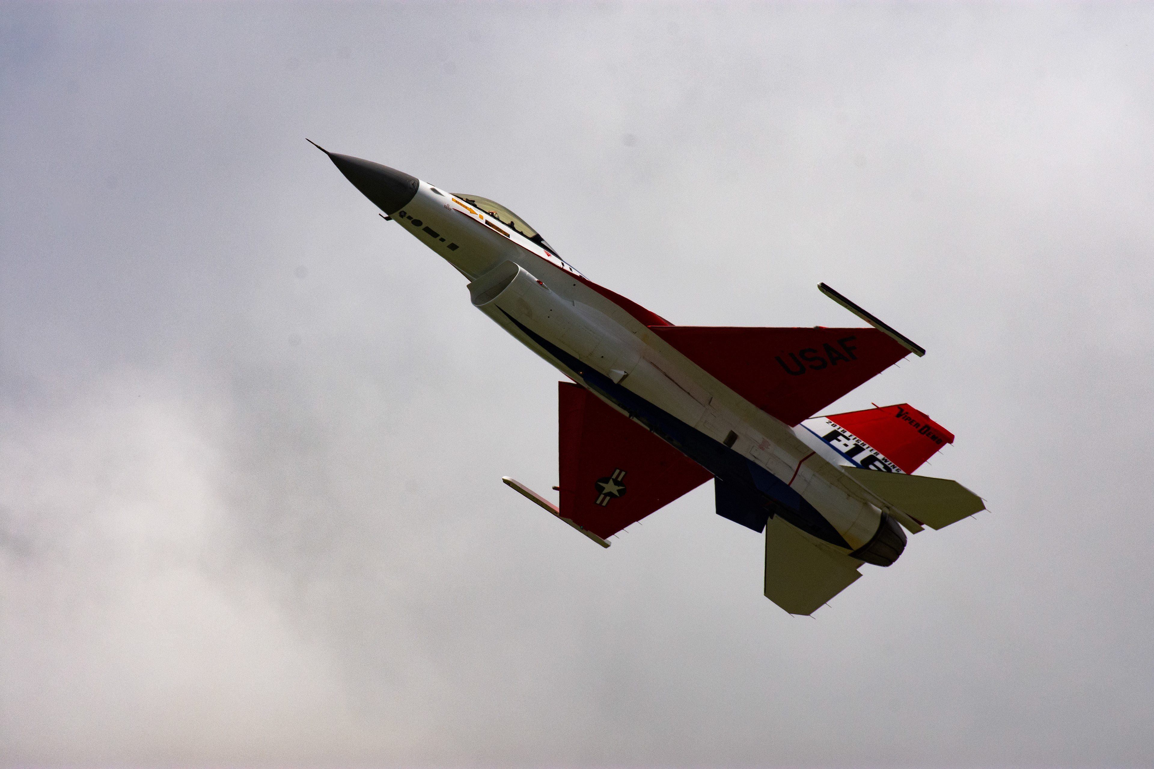 F-16 Demonstration Fighter 