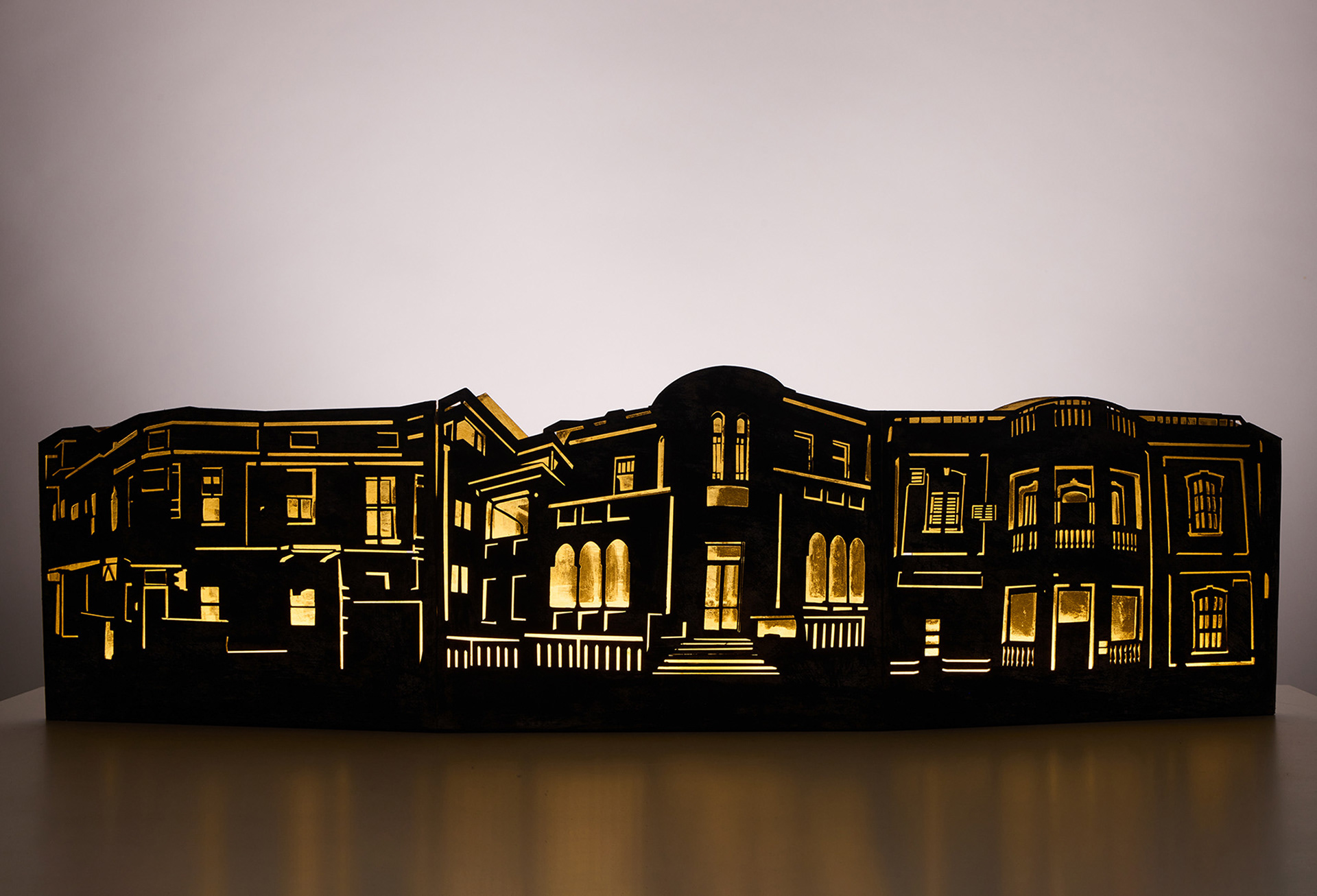 Eclectic no3 | 2018 | Cardboard, laser cutting, LED lights, acrylic paint | 100x25x10 cm