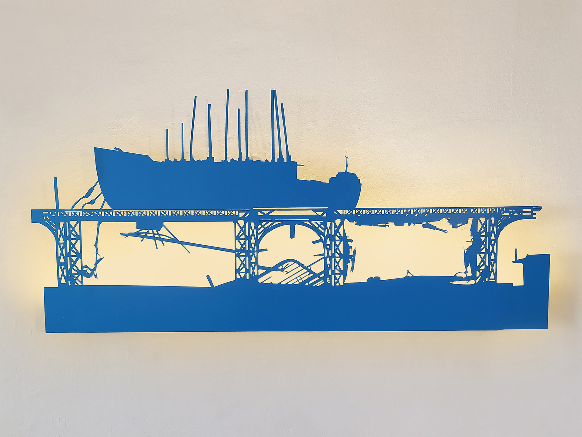 Off | 2015 | metal, laser cutting, LED Lights | 80x50 cm