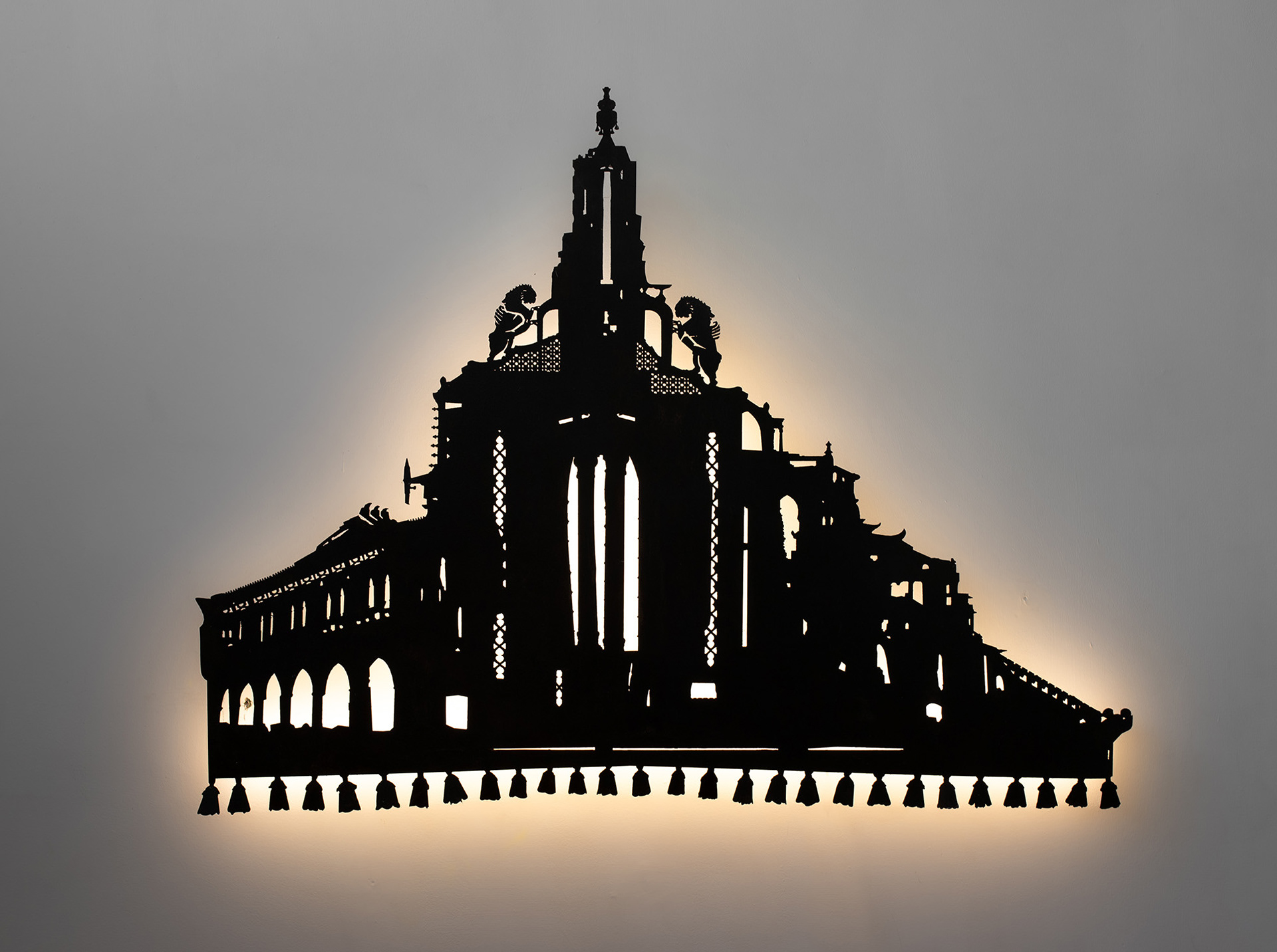 Catedral | 2010 | metal, laser cutting, LED lights | 90x70 cm
