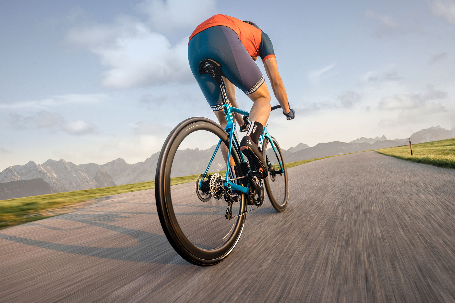 Cover Composing für TOUR – Foto Skyshot/Markus Greber