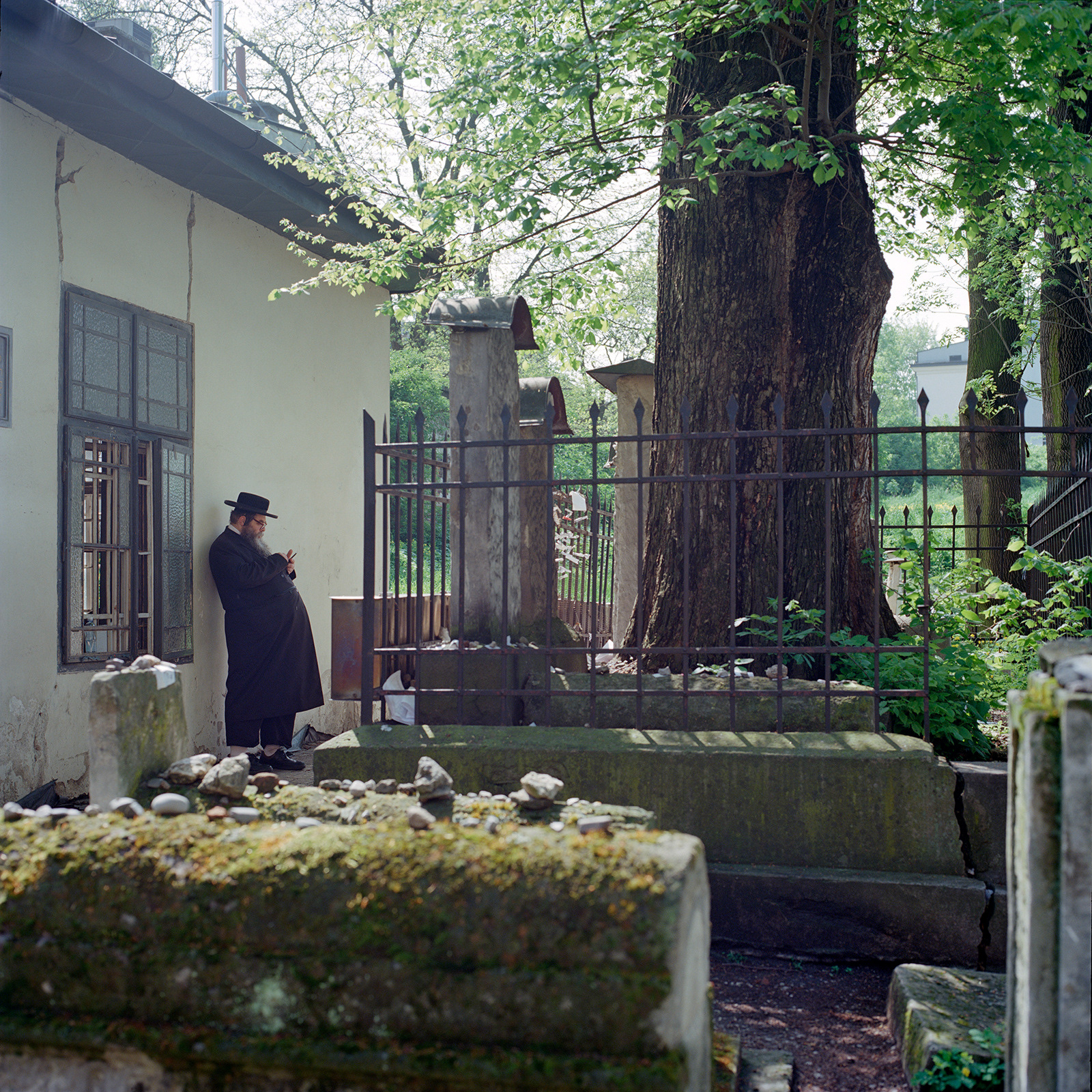 Pilgrim to the grave of Moses Isserles, Kazimierz, Kraków