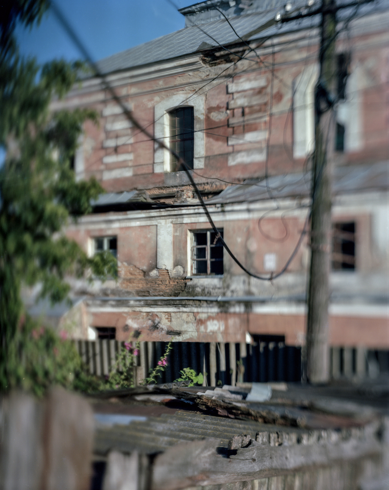 Dubno, Ukraine, 2017 / Ruins of the town's main synagogue.