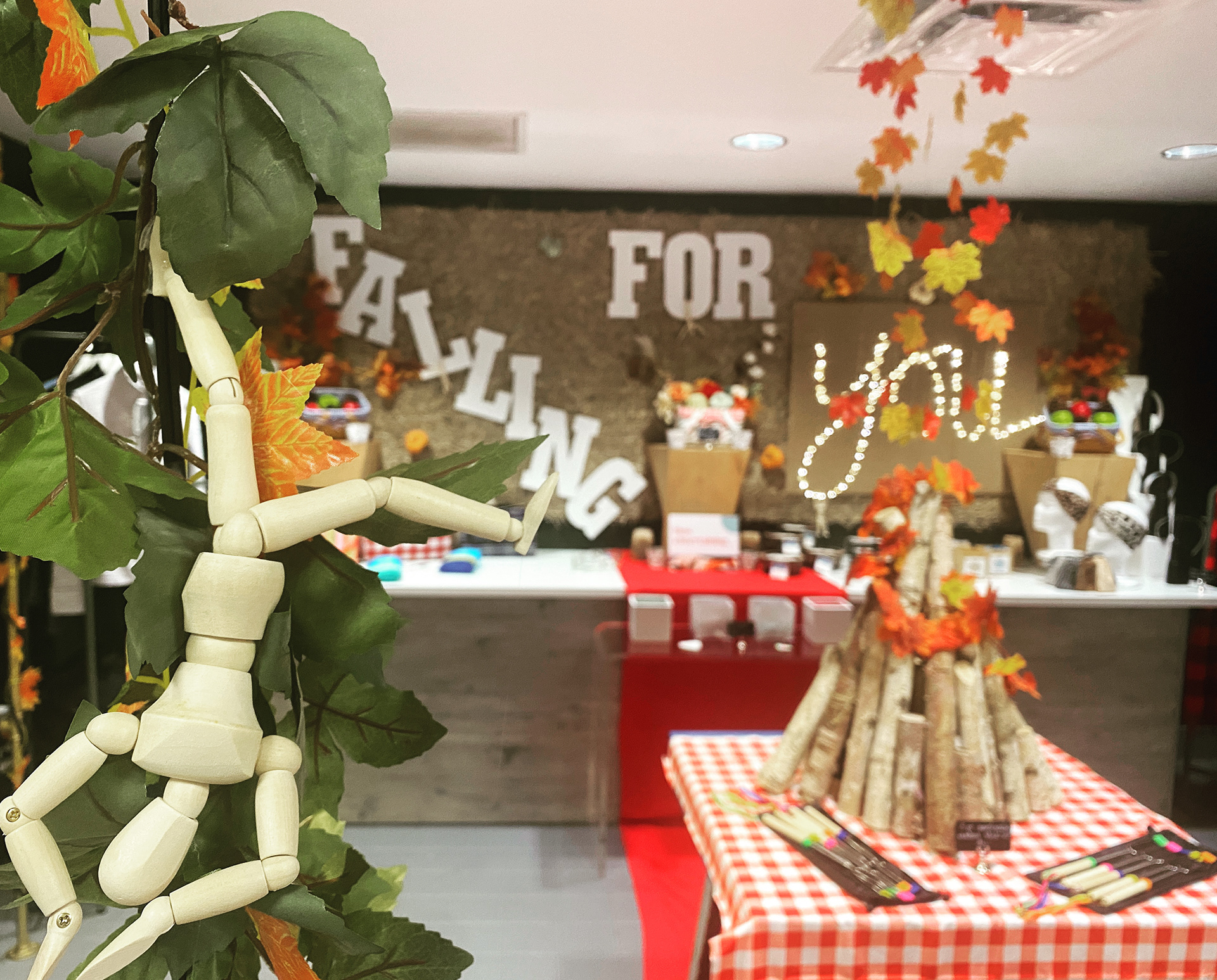 gazing through the artificial wall into our autumn shop